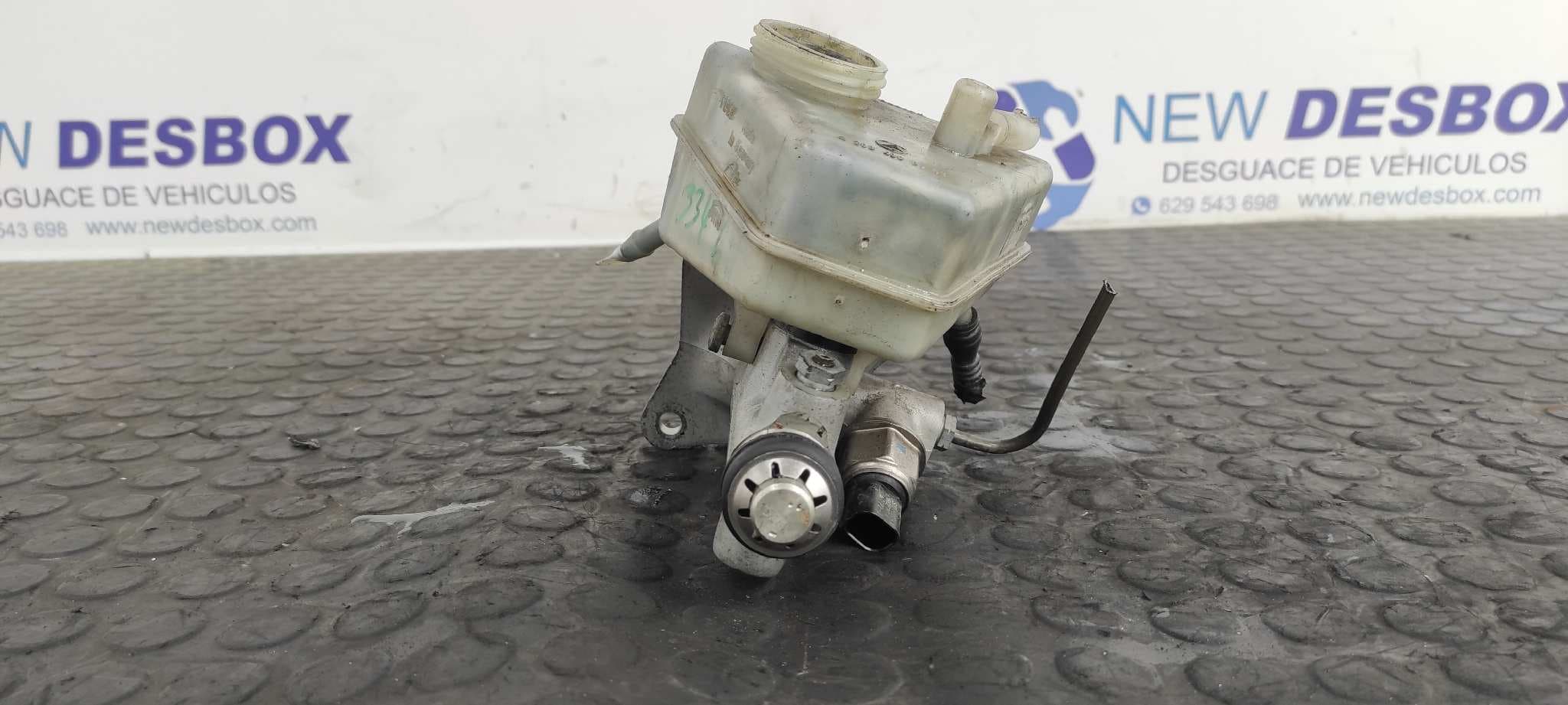 Recambio de BOMBA FRENO para MERCEDES-BENZ CLASE C (W203) SPORTCOUPE 1.8 CAT M271946 referencia OEM IAM A2034300002   - GRIS 7