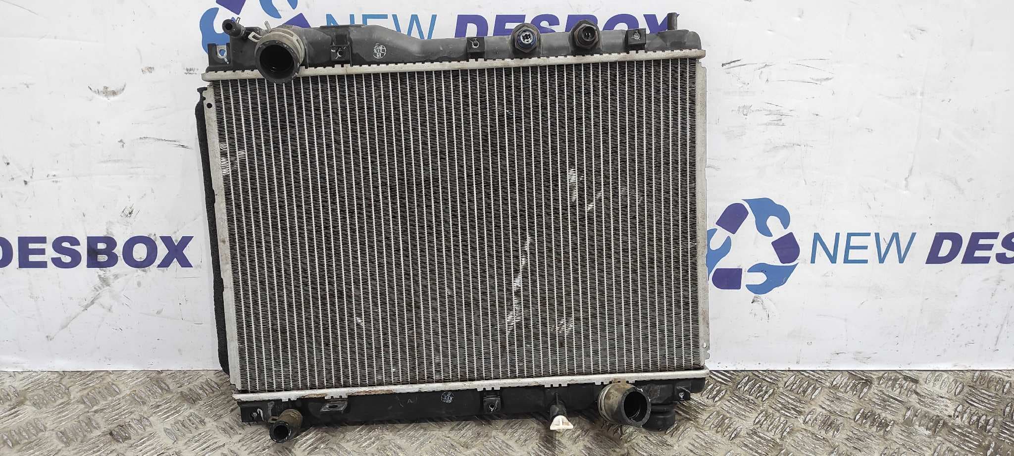 Recambio de RADIADOR AGUA para HONDA CIVIC BERLINA 3 (EP1/2) 1.7 CDTI CAT 4EE2 referencia OEM IAM MN4220002411   - PLATA