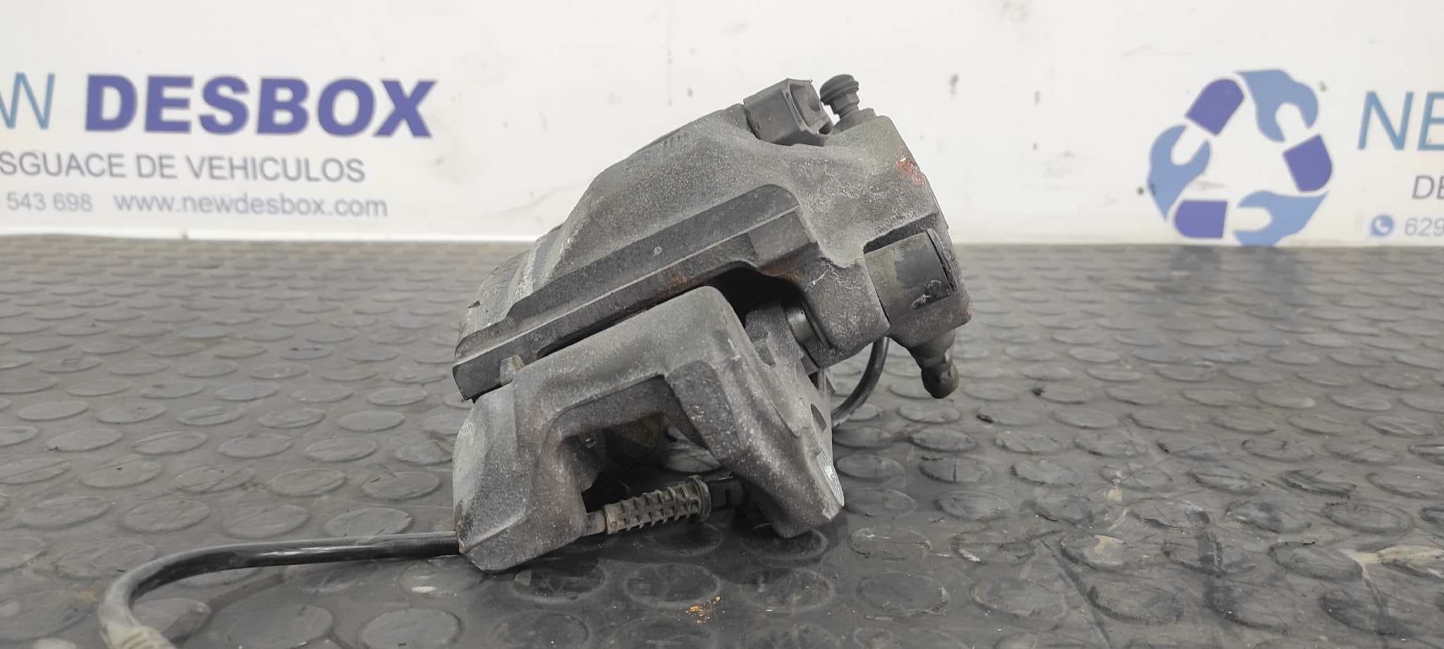 Recambio de PINZA DE FRENO DELANTERA DERECHA para MERCEDES-BENZ CLASE SLK (W170) ROADSTER 230 Compressor (170.447) M111973 referencia OEM IAM    - AZUL 4