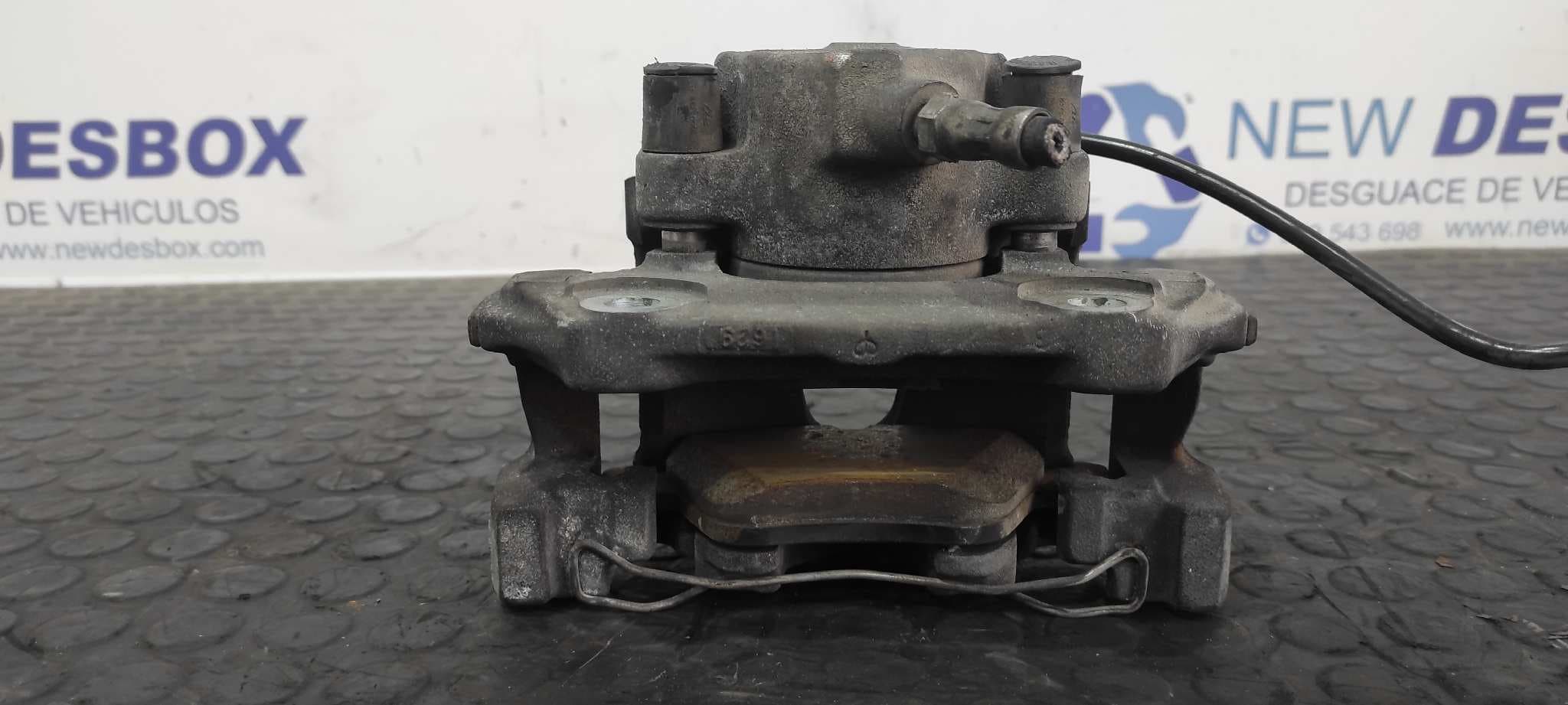 Recambio de PINZA DE FRENO DELANTERA DERECHA para MERCEDES-BENZ CLASE SLK (W170) ROADSTER 230 Compressor (170.447) M111973 referencia OEM IAM    - AZUL 5