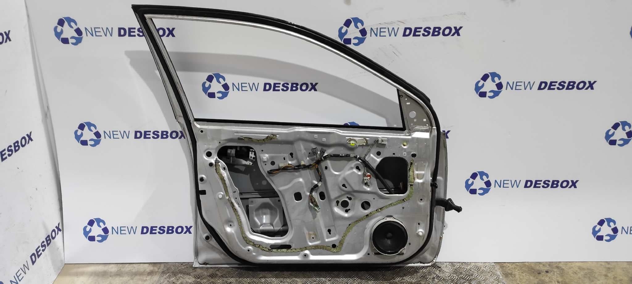 Recambio de PUERTA DELANTERA IZQUIERDA para HONDA CIVIC BERLINA 3 (EP1/2) 4EE2 referencia OEM IAM    - PLATA 5