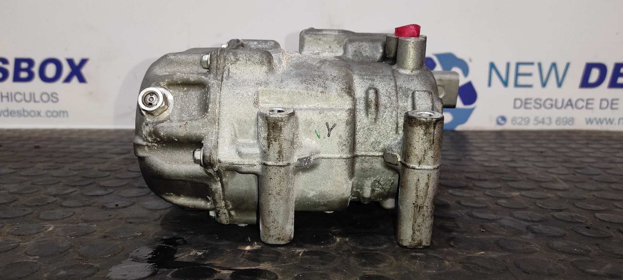 Recambio de COMPRESOR AIRE ACONDICIONADO para TOYOTA PRIUS (NHW30) 2ZR referencia OEM IAM 0422000420   - BLANCO 9