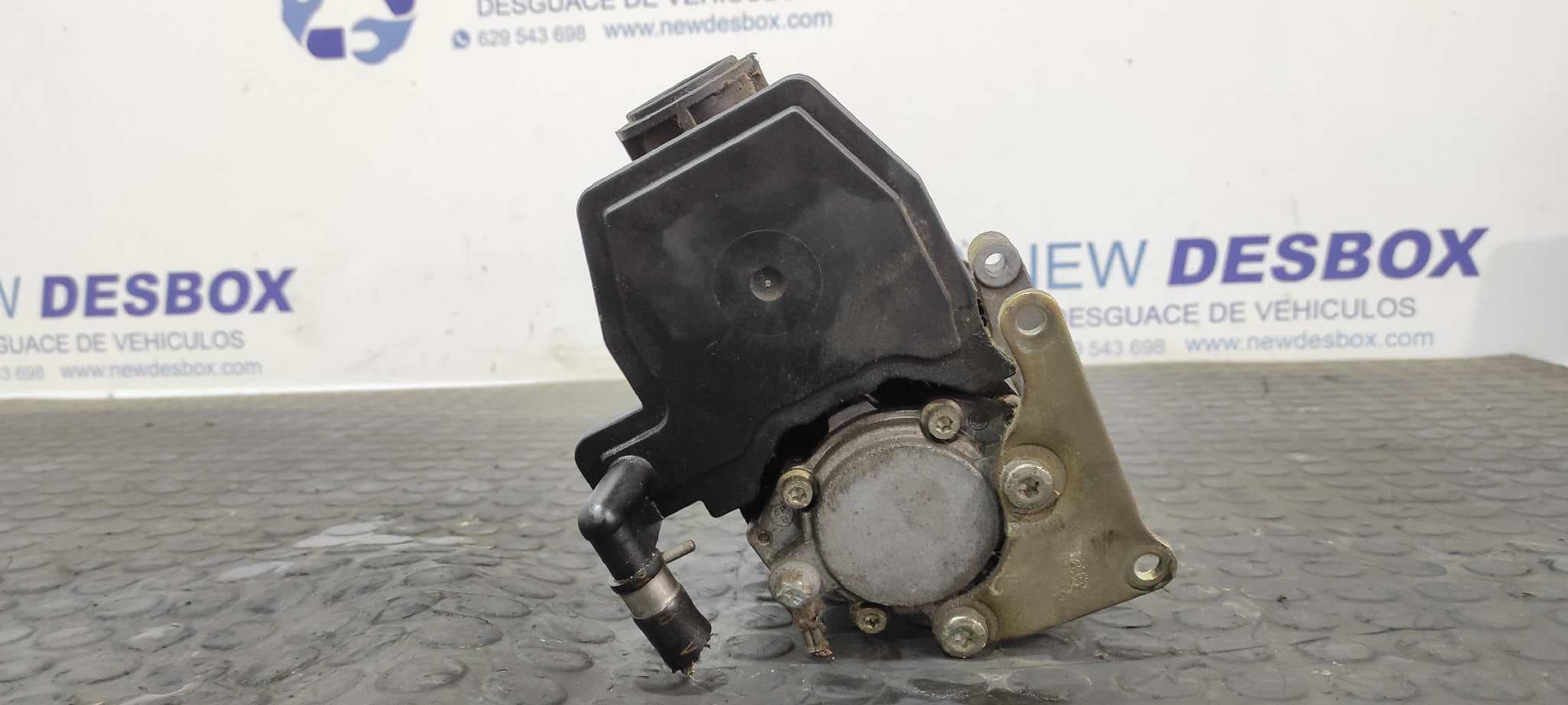 Recambio de BOMBA DIRECCION para MERCEDES-BENZ CLASE SLK (W170) ROADSTER 230 Compressor (170.447) M111973 referencia OEM IAM    - AZUL 3