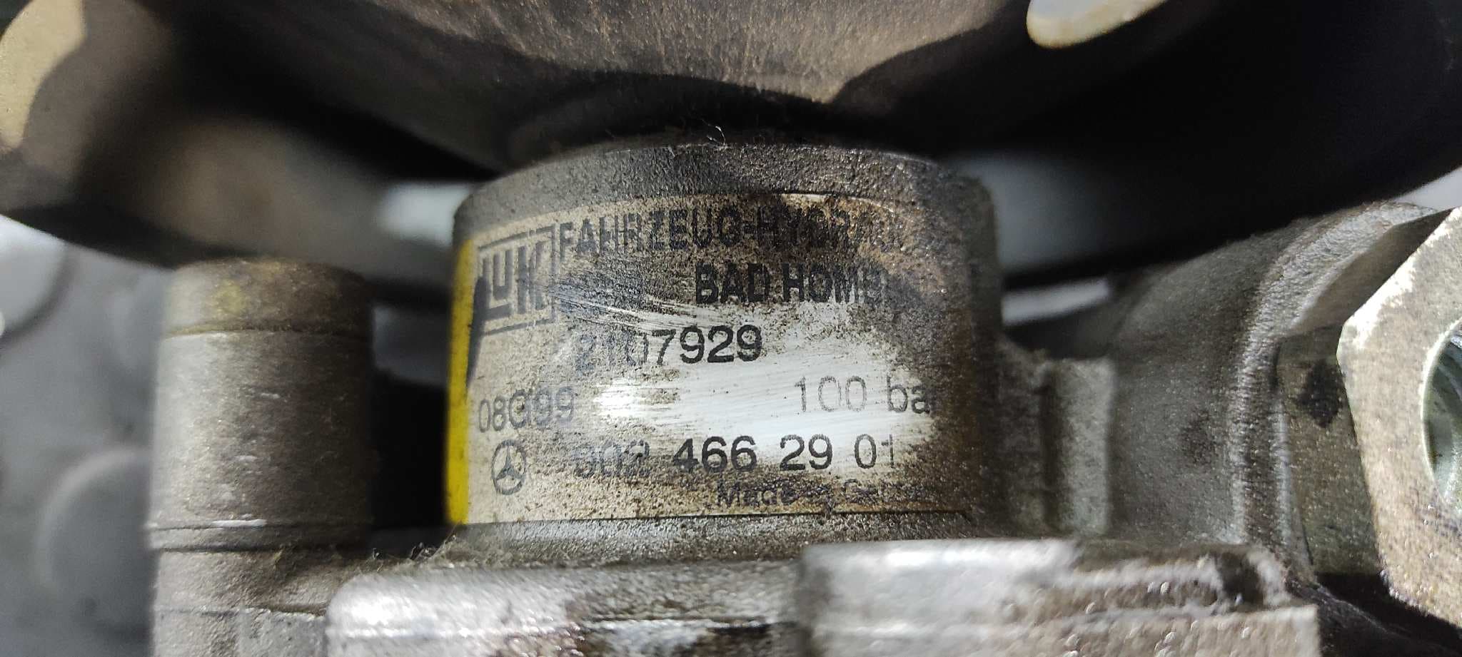 Recambio de BOMBA DIRECCION para MERCEDES-BENZ CLASE SLK (W170) ROADSTER 230 Compressor (170.447) M111973 referencia OEM IAM    - AZUL 4
