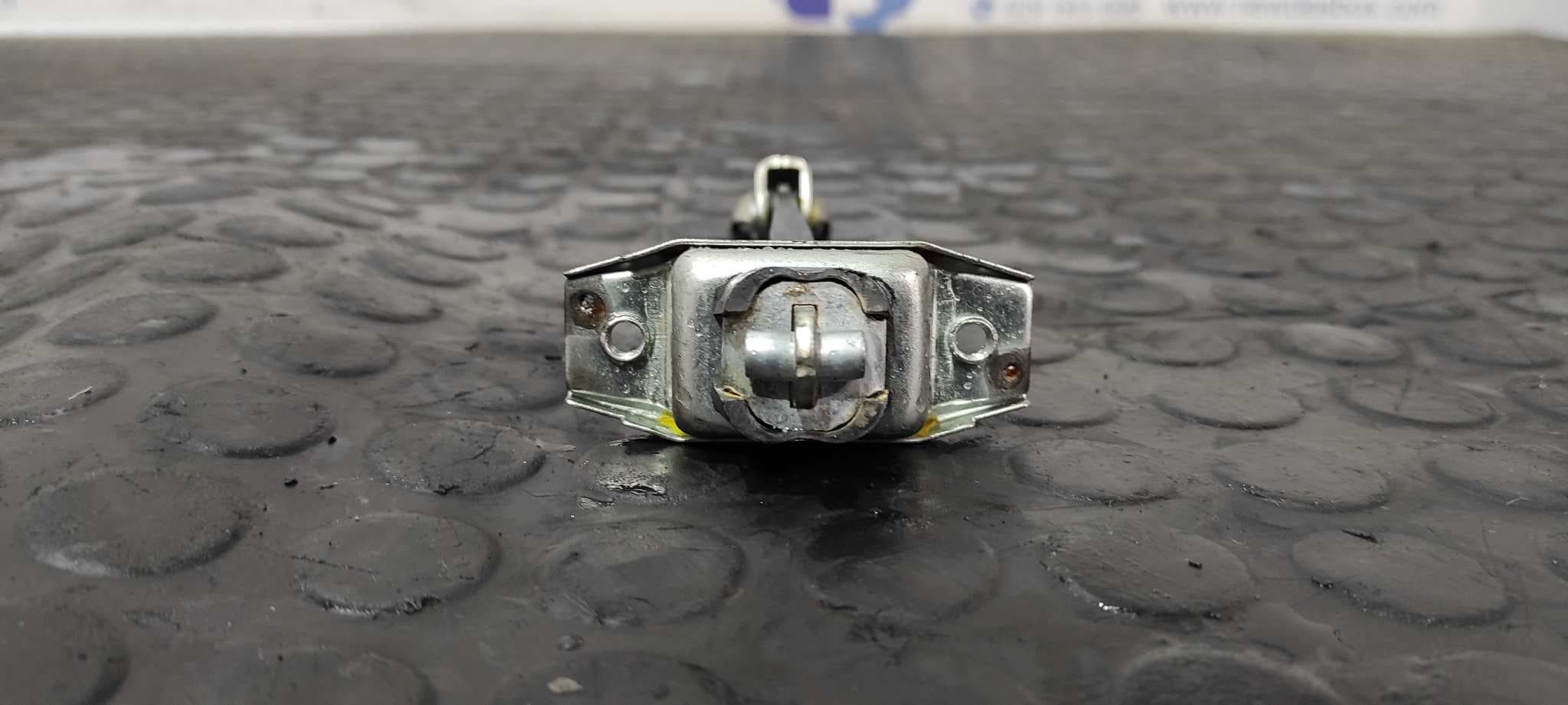 Recambio de RETENEDOR PUERTA DERECHA para TOYOTA PRIUS (NHW30) Plug-in Hybrid Advance 2ZR referencia OEM IAM 590   - BLANCO 4