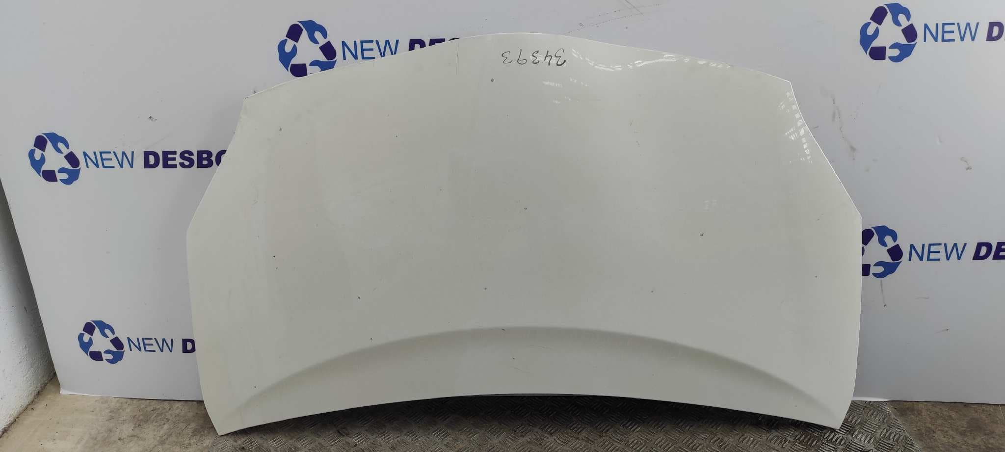 Recambio de CAPO para TOYOTA PRIUS (NHW30) Plug-in Hybrid Advance 2ZR referencia OEM IAM    - BLANCO
