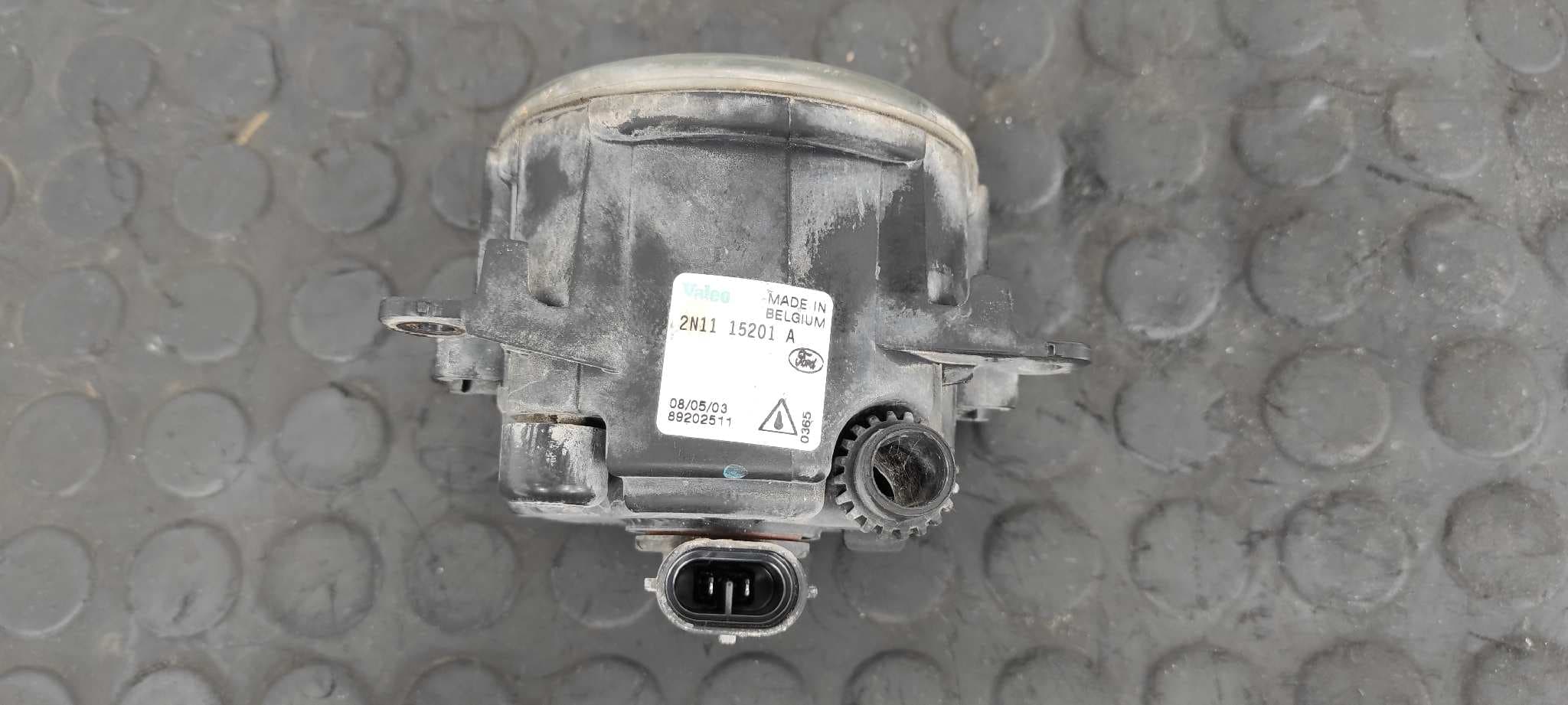 Recambio de FARO ANTINIEBLA IZQUIERDO para FORD FUSION (CBK) + FXJB referencia OEM IAM 2N1115201A   - BLANCO 2