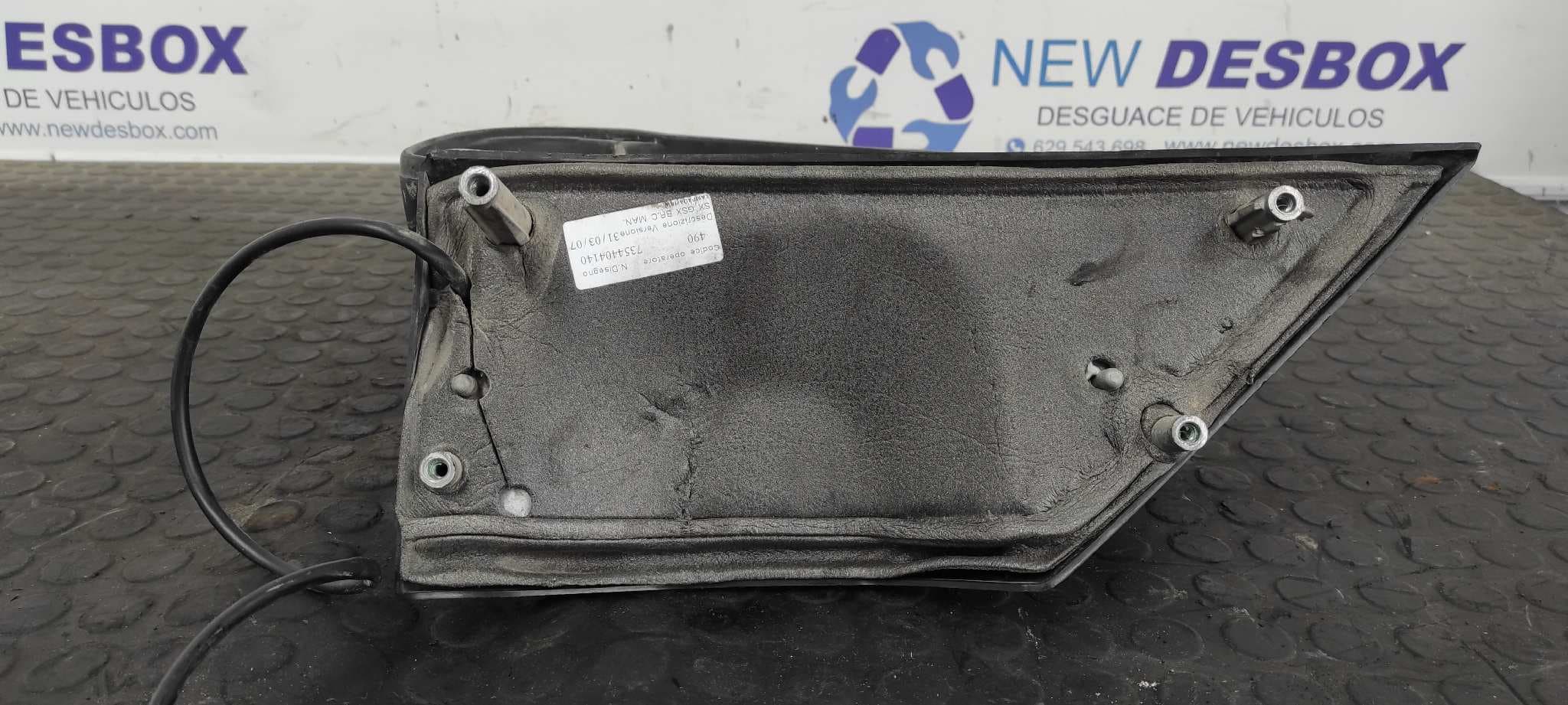Recambio de RETROVISOR IZQUIERDO para PEUGEOT BOXER CAJA ABIERTA (BAT. 4035)(333/335)(2007 =>) HDi (335) 4HU referencia OEM IAM 7354404140   - BLANCO 5