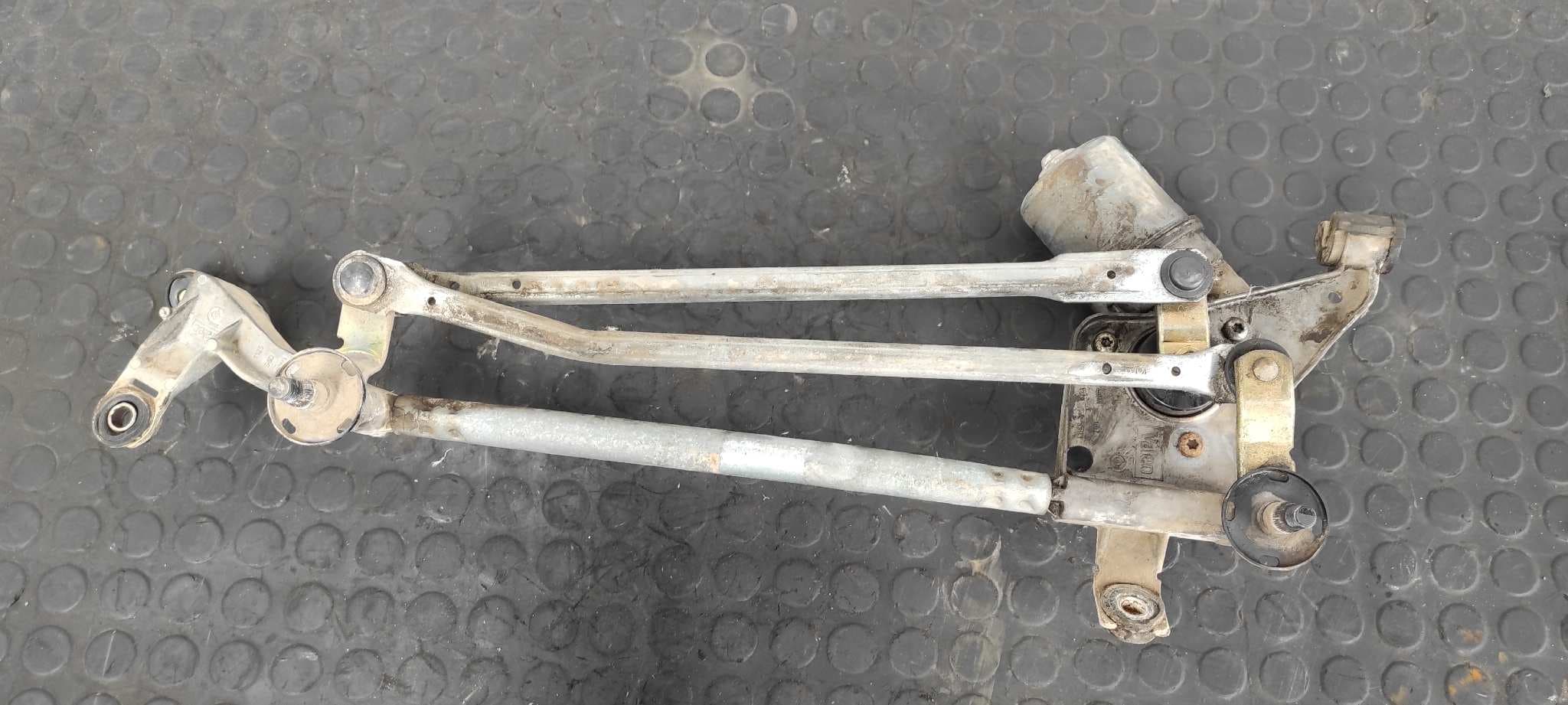Recambio de MOTOR LIMPIA DELANTERO para HONDA CIVIC BERLINA 3 (EP1/2) 1.7 CDTI CAT 4EE2 referencia OEM IAM 404564   - PLATA