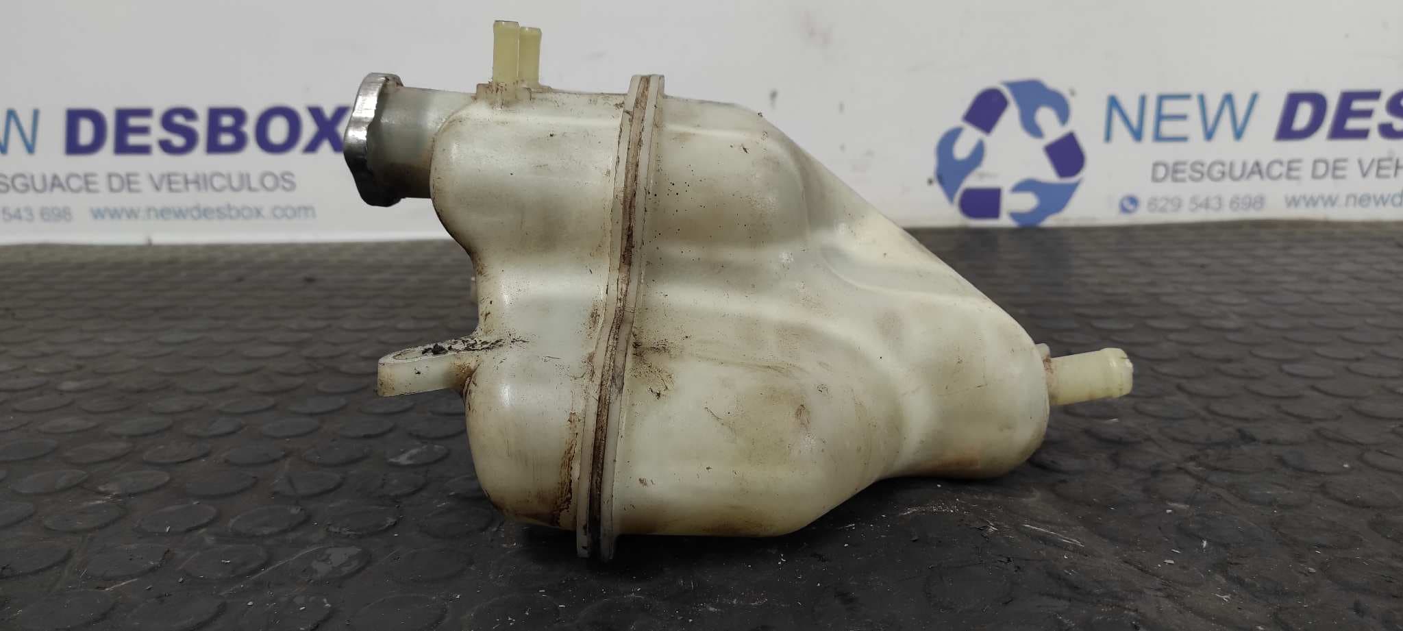 Recambio de DEPOSITO EXPANSION para HONDA CIVIC BERLINA 3 (EP1/2) 1.7 CDTI CAT 4EE2 referencia OEM IAM HONDA   - PLATA 5