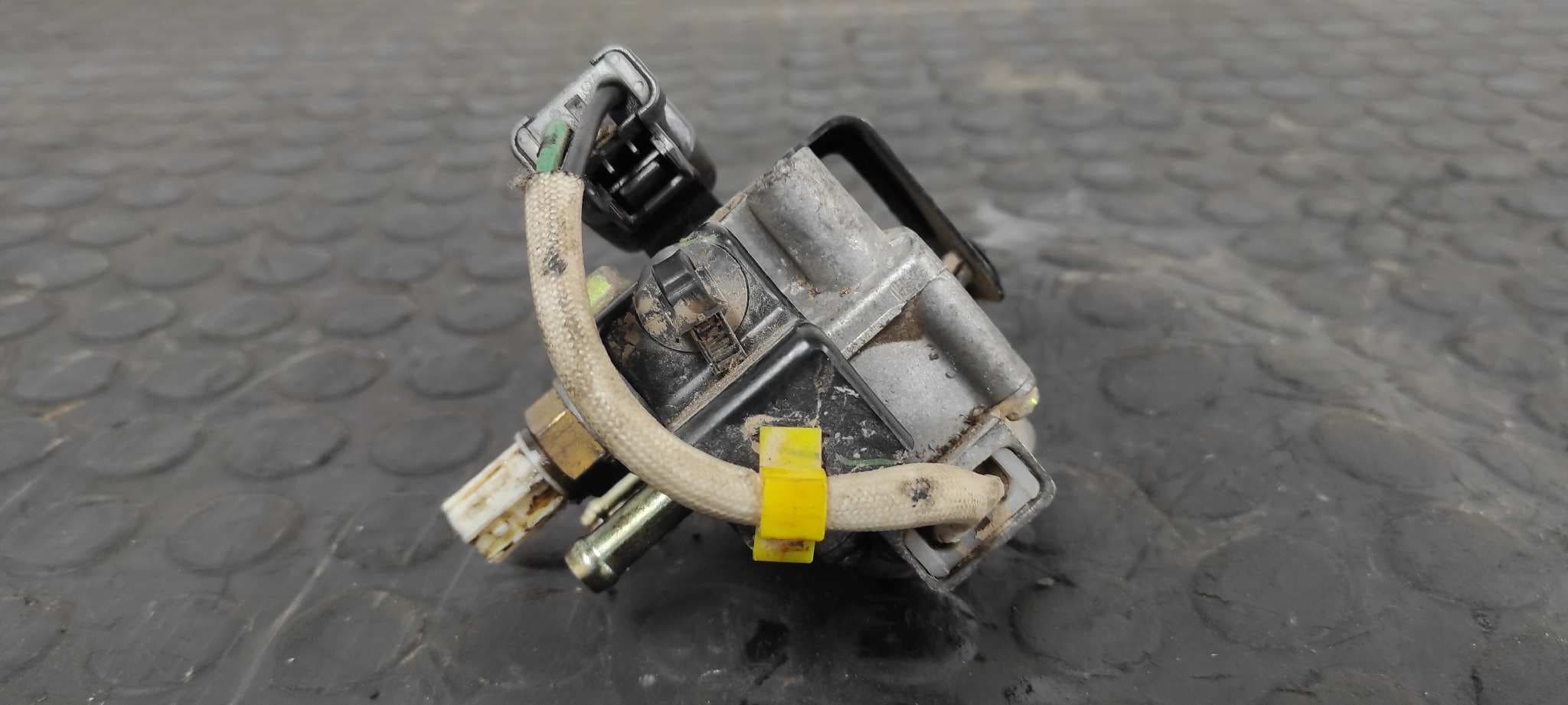 Recambio de BOMBA COMBUSTIBLE para HONDA CIVIC BERLINA 3 (EP1/2) 1.7 CDTI CAT 4EE2 referencia OEM IAM 16930PLZG01   - PLATA 3