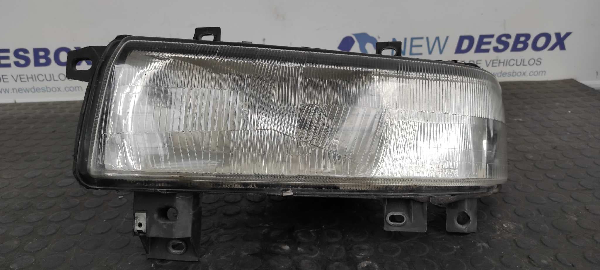 Recambio de FARO IZQUIERDO para RENAULT MASTER DOBLE CABINE, CAJA ABIERTA/CHASIS Chasis Batalla 3578 mm G9T C7 referencia OEM IAM 7700352103F - BLANCO
