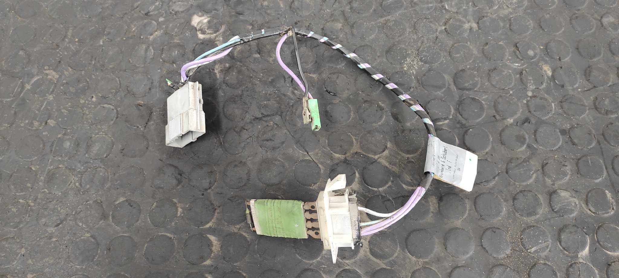 Recambio de RESISTENCIA CALEFACCION para RENAULT MASTER DOBLE CABINE, CAJA ABIERTA/CHASIS Chasis Batalla 3578 mm G9T C7 referencia OEM IAM 664900R - BLANCO