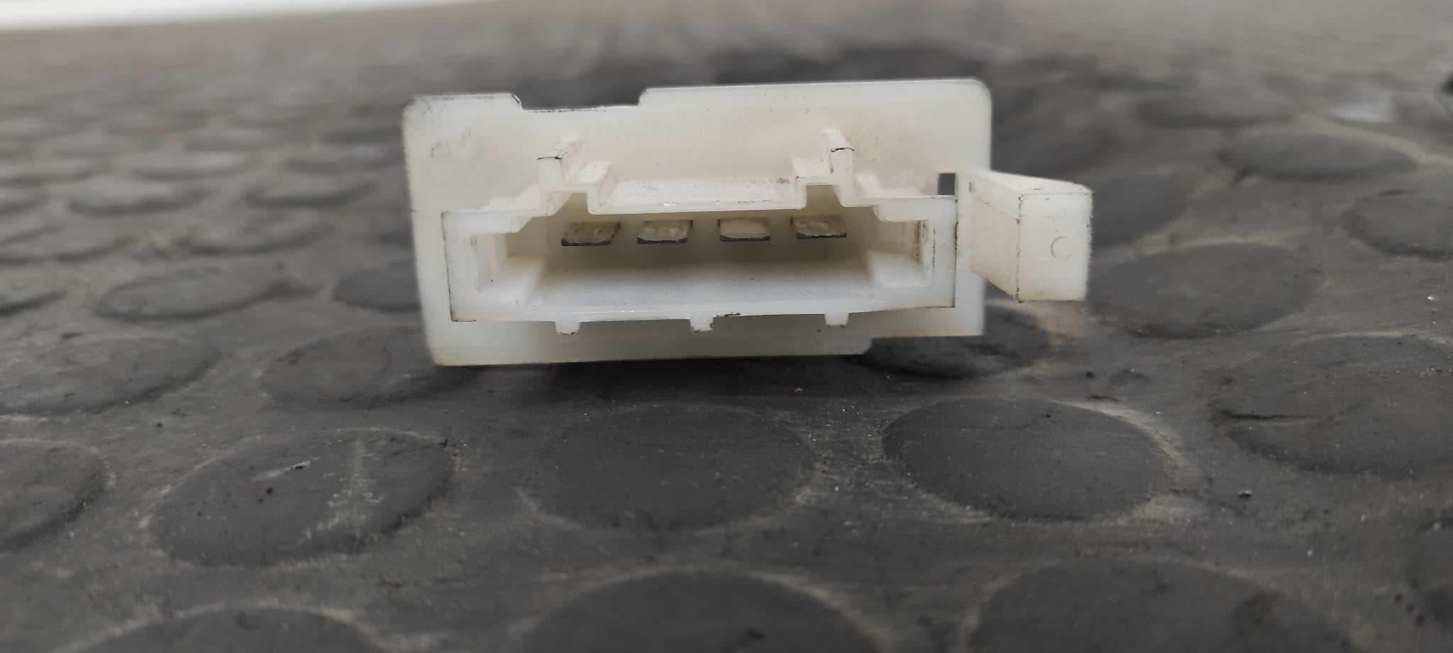 Recambio de RESISTENCIA CALEFACCION para RENAULT MASTER DOBLE CABINE, CAJA ABIERTA/CHASIS Chasis Batalla 3578 mm G9T C7 referencia OEM IAM 664900R   - BLANCO 5