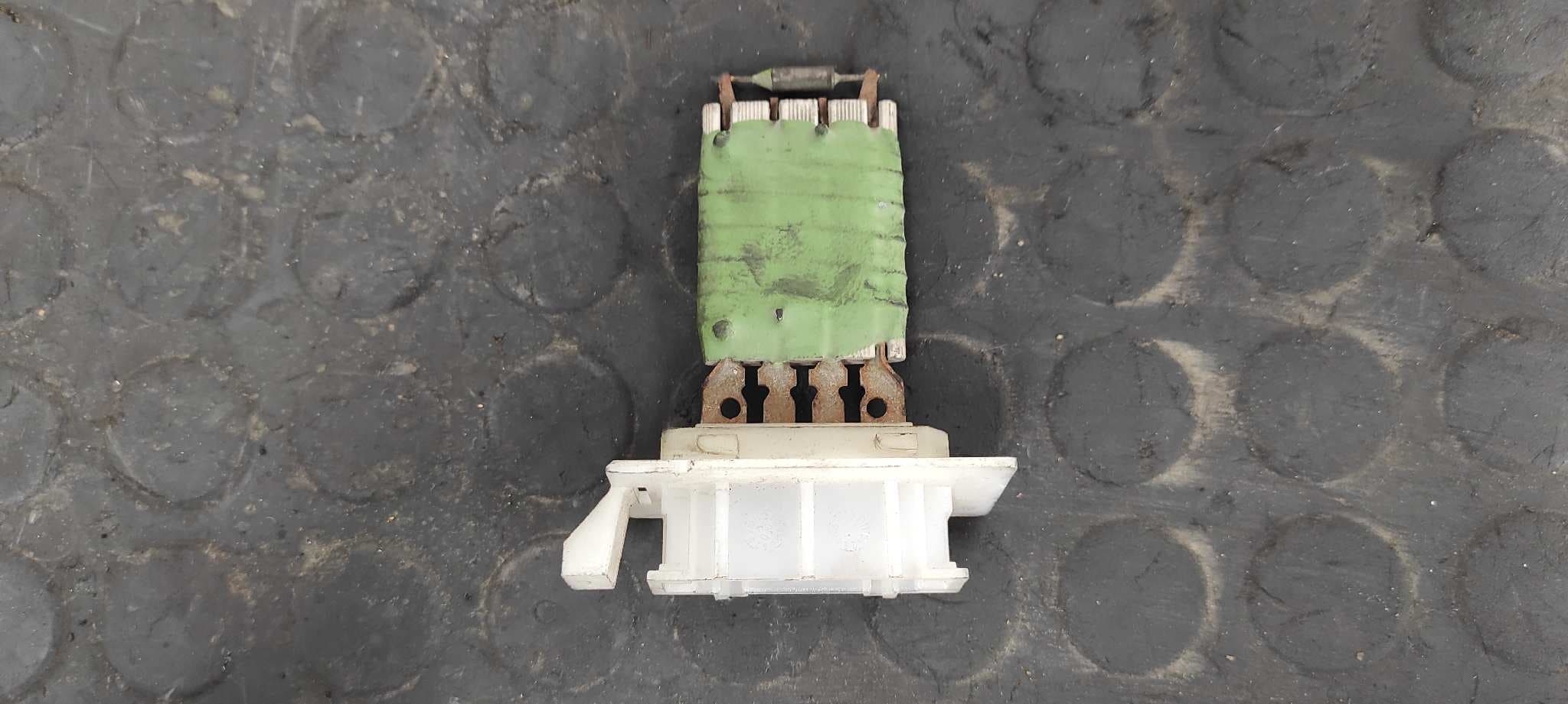 Recambio de RESISTENCIA CALEFACCION para RENAULT MASTER DOBLE CABINE, CAJA ABIERTA/CHASIS Chasis Batalla 3578 mm G9T C7 referencia OEM IAM 664900R   - BLANCO 9
