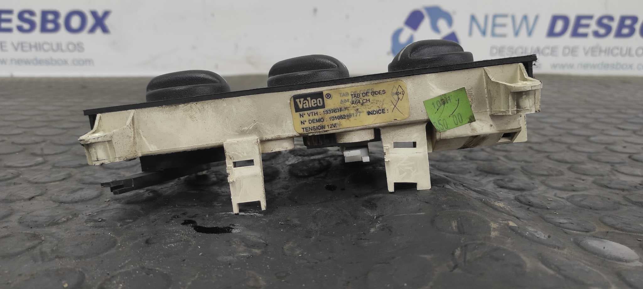 Recambio de MANDO CALEFACCION / AIRE ACONDICIONADO para RENAULT MASTER DOBLE CABINE, CAJA ABIERTA/CHASIS Chasis Batalla 3578 mm G9T C7 referencia OEM IAM 133761F   - BLANCO 7