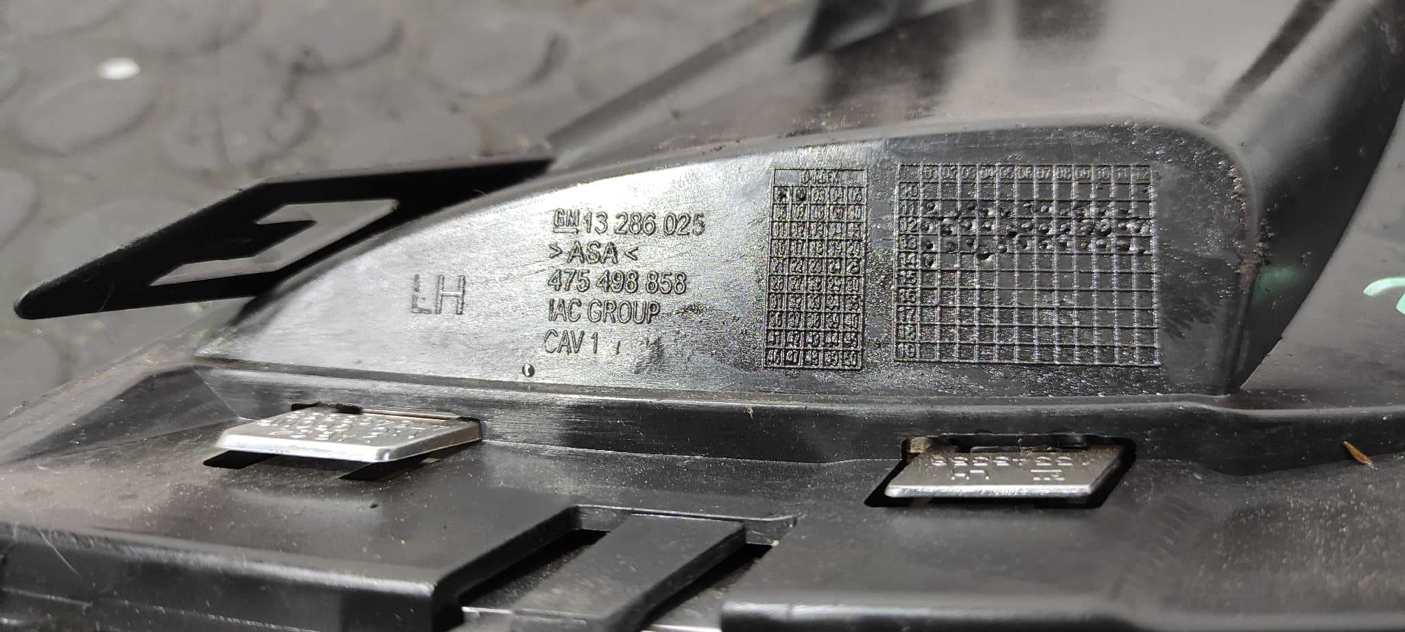 Recambio de REJILLA PARAGOLPES IZQUIERDA para OPEL CORSA D CATCH ME Now A13DTC referencia OEM IAM 13286025   - GRIS 6