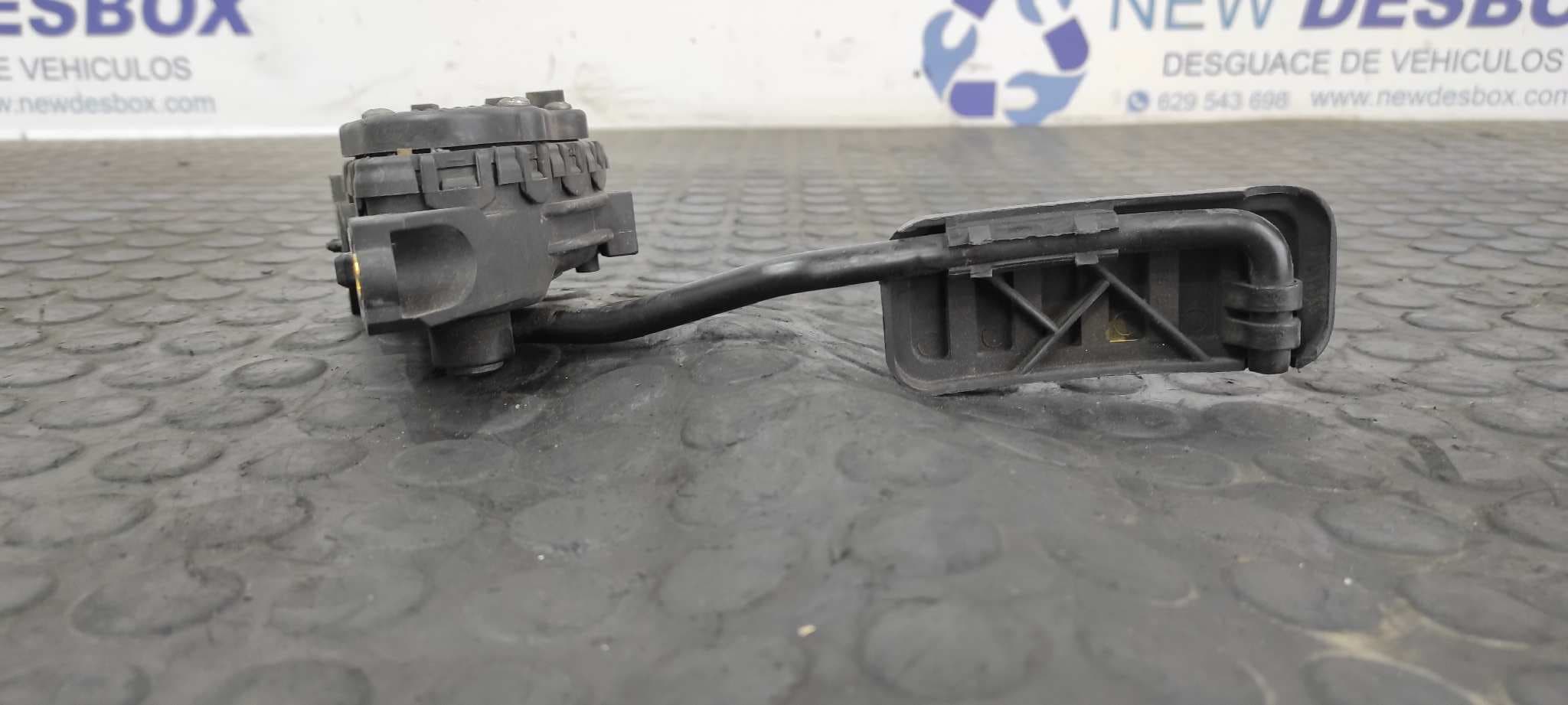Recambio de POTENCIOMETRO PEDAL para RENAULT MASTER DOBLE CABINE, CAJA ABIERTA/CHASIS Chasis Batalla 3578 mm G9T C7 referencia OEM IAM 7700314525   - BLANCO 4