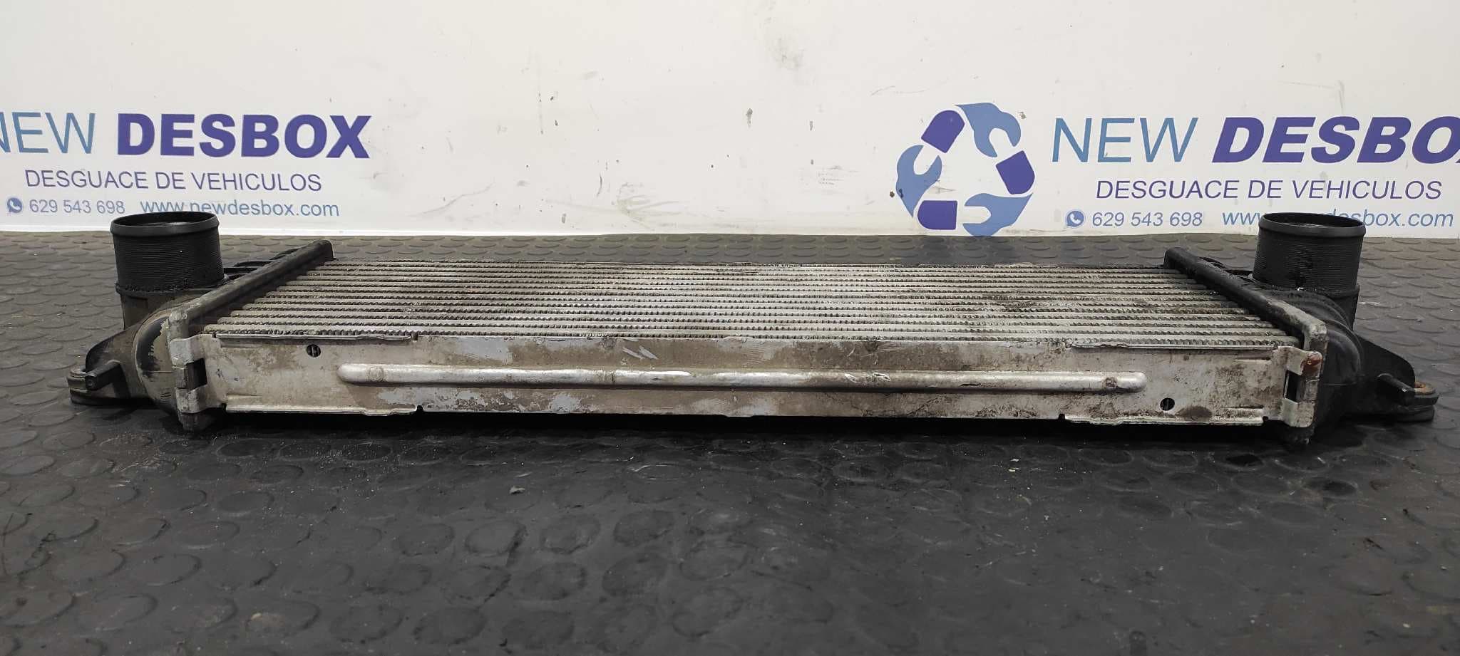 Recambio de INTERCOOLER para RENAULT TRAFIC COMBI (AB 4.01) F9QU7 referencia OEM IAM 7700312903G   - BLANCO 6