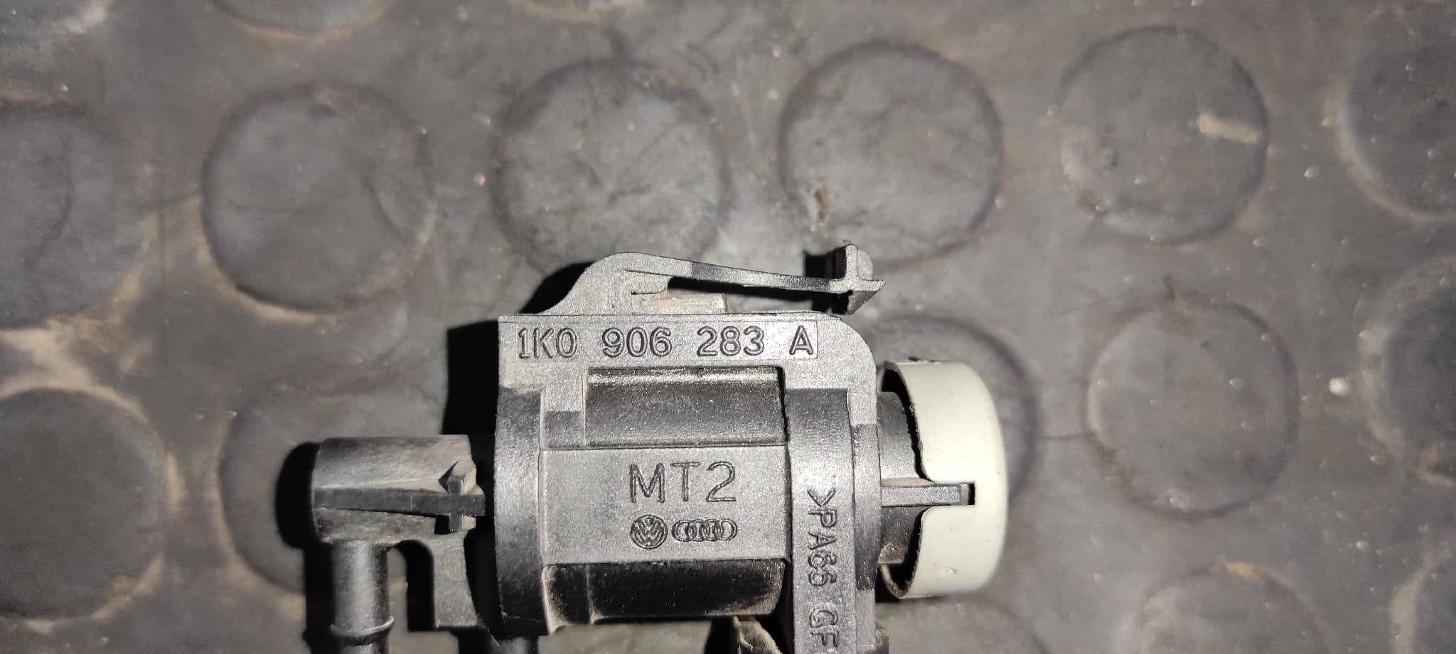 Recambio de VALVULA AIRE ADICIONAL para AUDI A4 BER. (B8) Basis CAG referencia OEM IAM 1K0906283A   - NEGRO 3