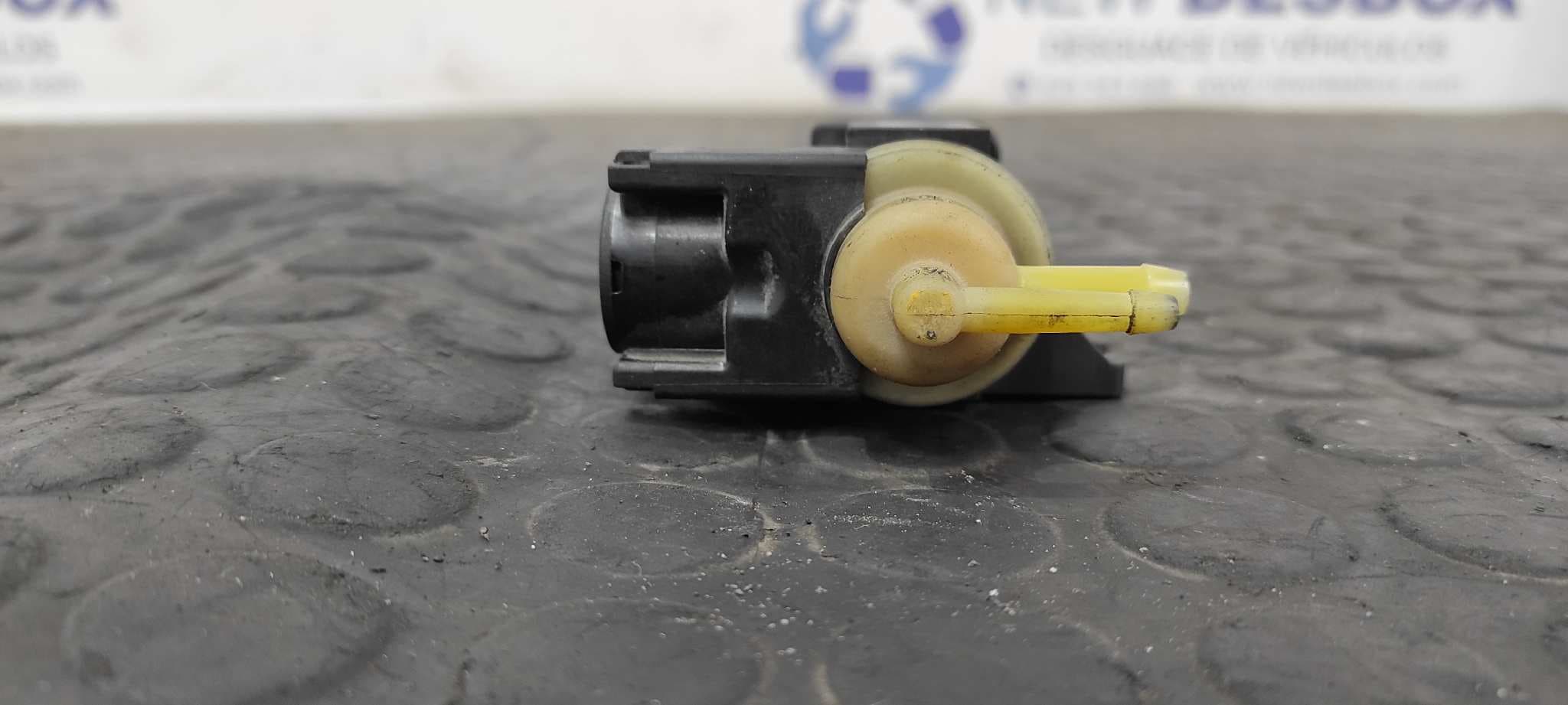 Recambio de VALVULA AIRE ADICIONAL para AUDI A4 BER. (B8) Basis CAG referencia OEM IAM 8K0906627   - NEGRO 2