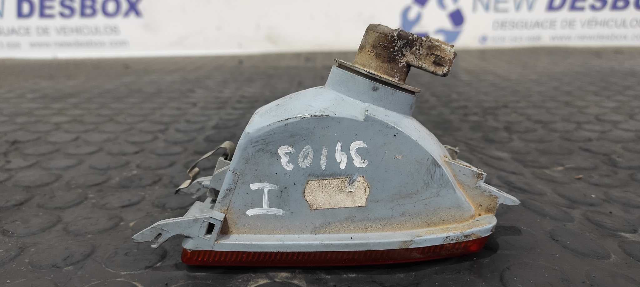 Recambio de PILOTO DELANTERO IZQUIERDO para VOLKSWAGEN GOLF III BERLINA (1H1) 1.9 Diesel 1Y referencia OEM IAM 1H0953155C   - BLANCO 4