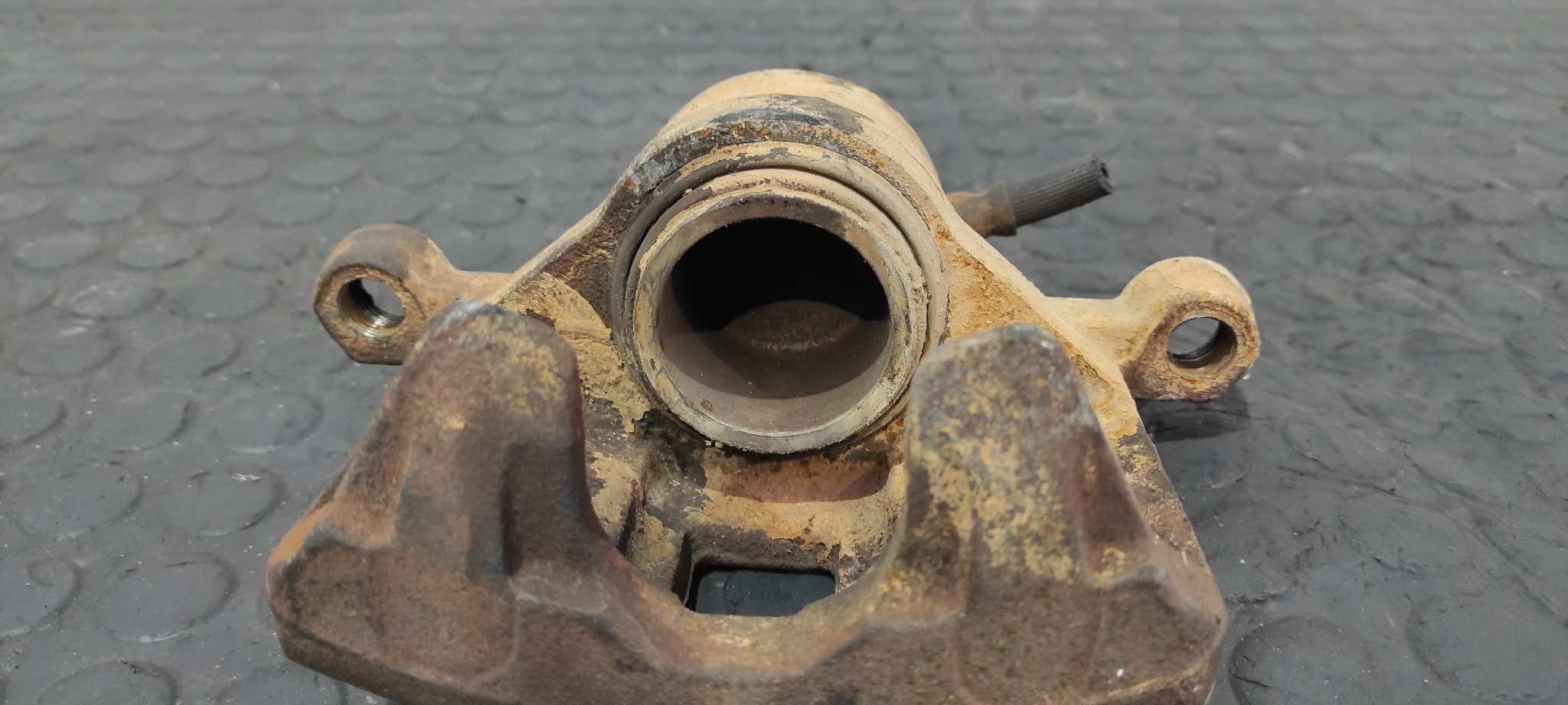 Recambio de PINZA DE FRENO DELANTERA DERECHA para OPEL FRONTERA A 2.5 Turbodiesel 25TDSVM41B referencia OEM IAM 2326   - MARRON 8