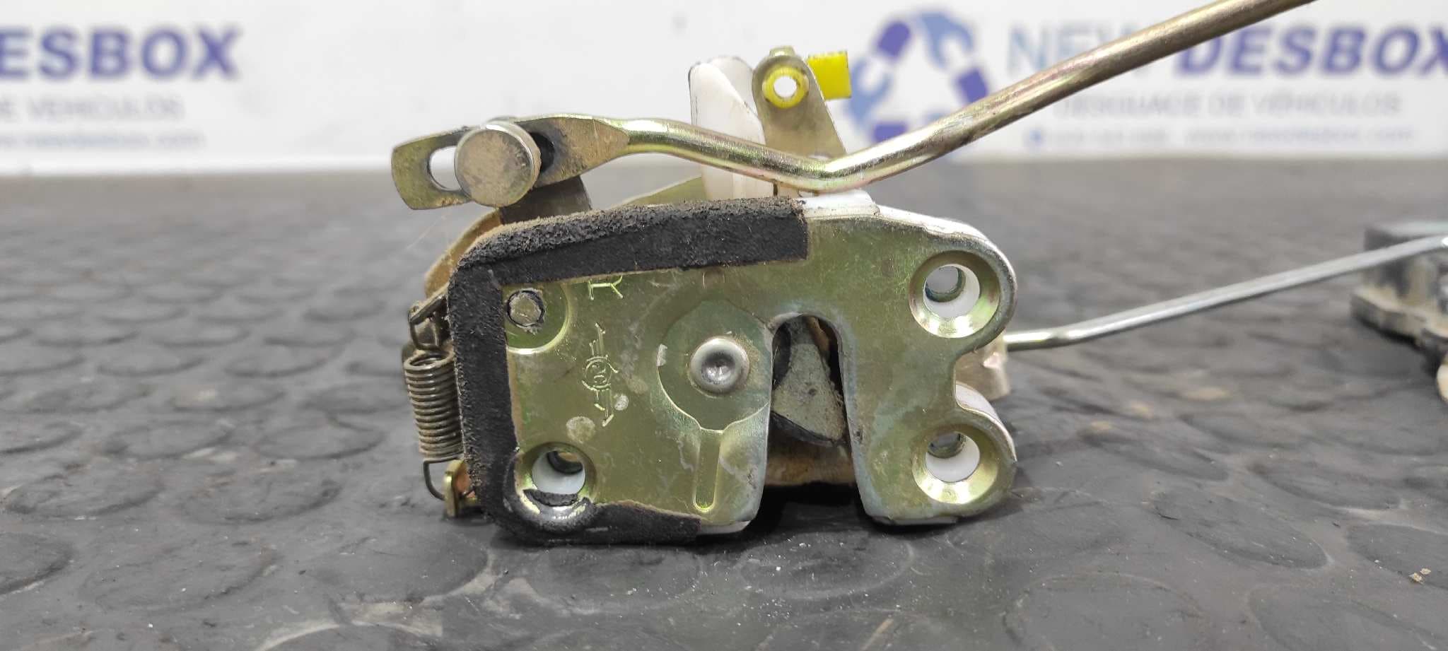 Recambio de CERRADURA PUERTA DELANTERA DERECHA para SSANGYONG MUSSO 2.3 Turbodiesel CAT referencia OEM IAM 8835005030   - GRIS 3