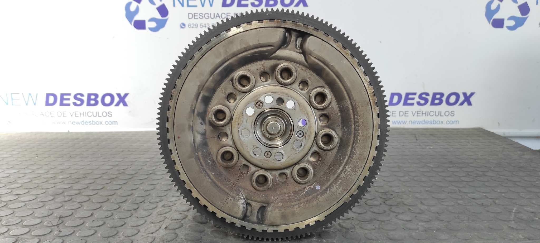 Recambio de VOLANTE MOTOR BIMASA para MERCEDES-BENZ CLASE C (W203) SPORTCOUPE M271946 referencia OEM IAM A2710300505   - GRIS 5