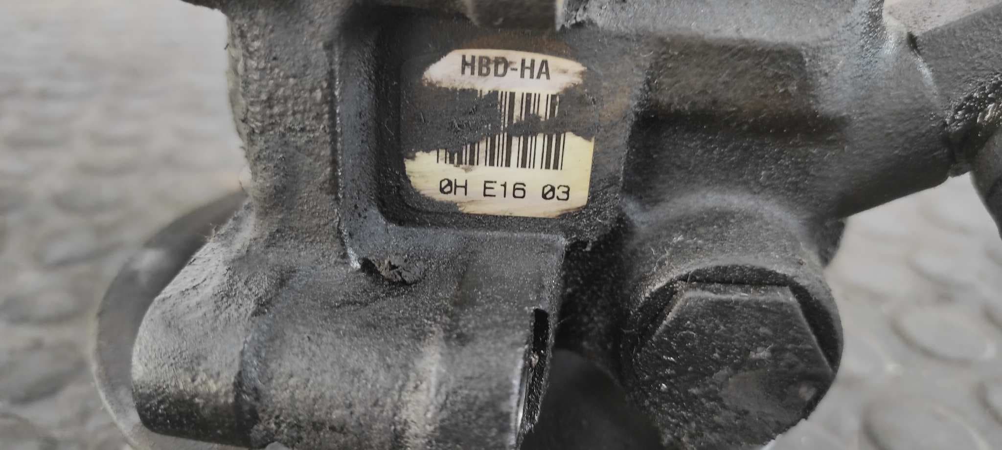 Recambio de BOMBA DIRECCION para FORD TRANSIT CAJA CERRADA, CORTA (FY) (2000 =>) FT  330   2.4 D4FA referencia OEM IAM YC1E3A733AB   - BLANCO 3