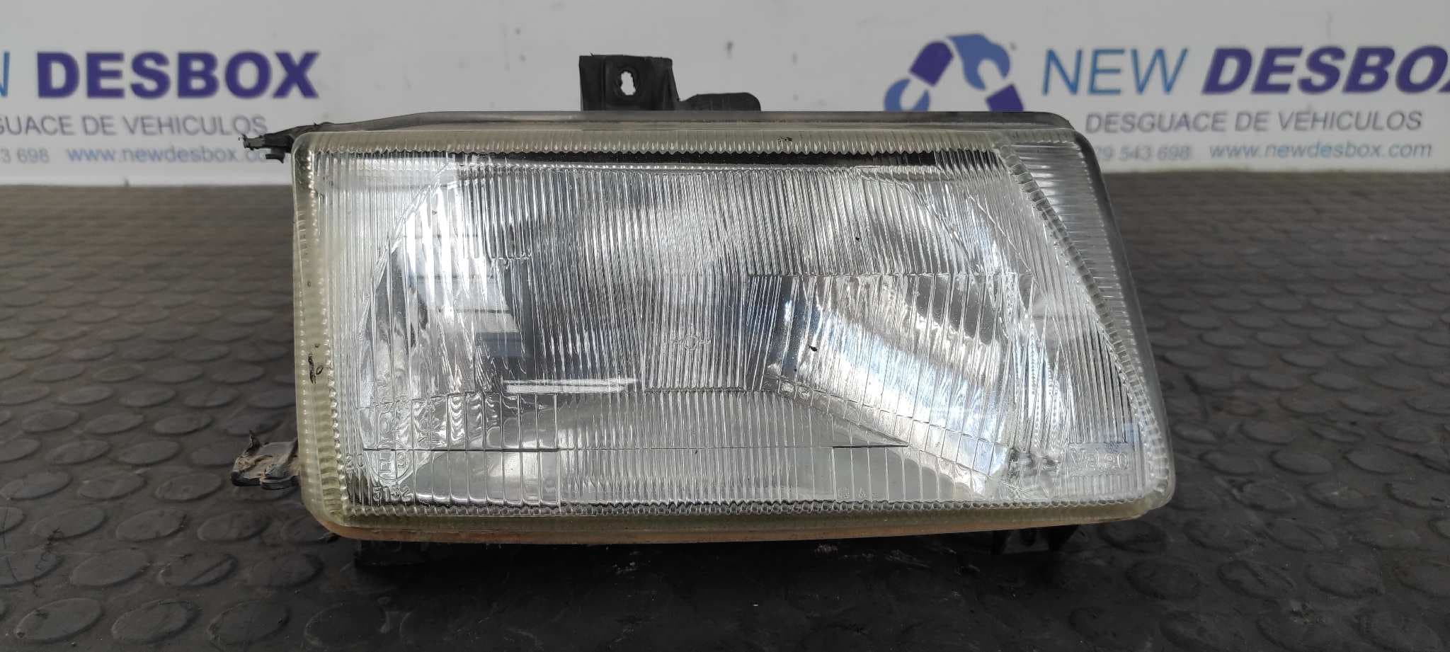 Recambio de FARO DERECHO para SEAT CORDOBA BERLINA (6K2) Dream (1997->) AHU referencia OEM IAM W06K0941016   - BLANCO