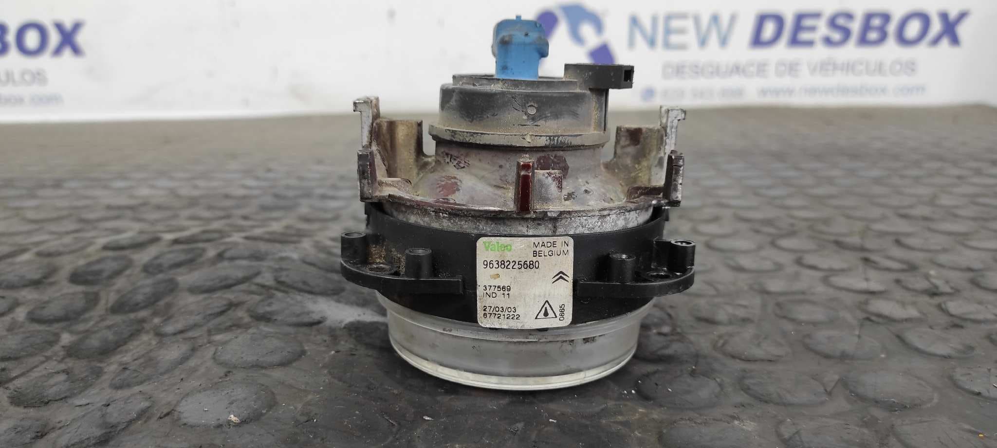Recambio de FARO ANTINIEBLA DERECHO para CITROEN XSARA PICASSO 1.6 16V Exclusive NFV referencia OEM IAM 9638225680   - BLANCO 3