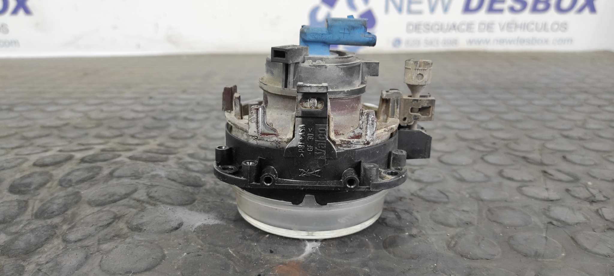 Recambio de FARO ANTINIEBLA DERECHO para CITROEN XSARA PICASSO 1.6 16V Exclusive NFV referencia OEM IAM 9638225680   - BLANCO 6
