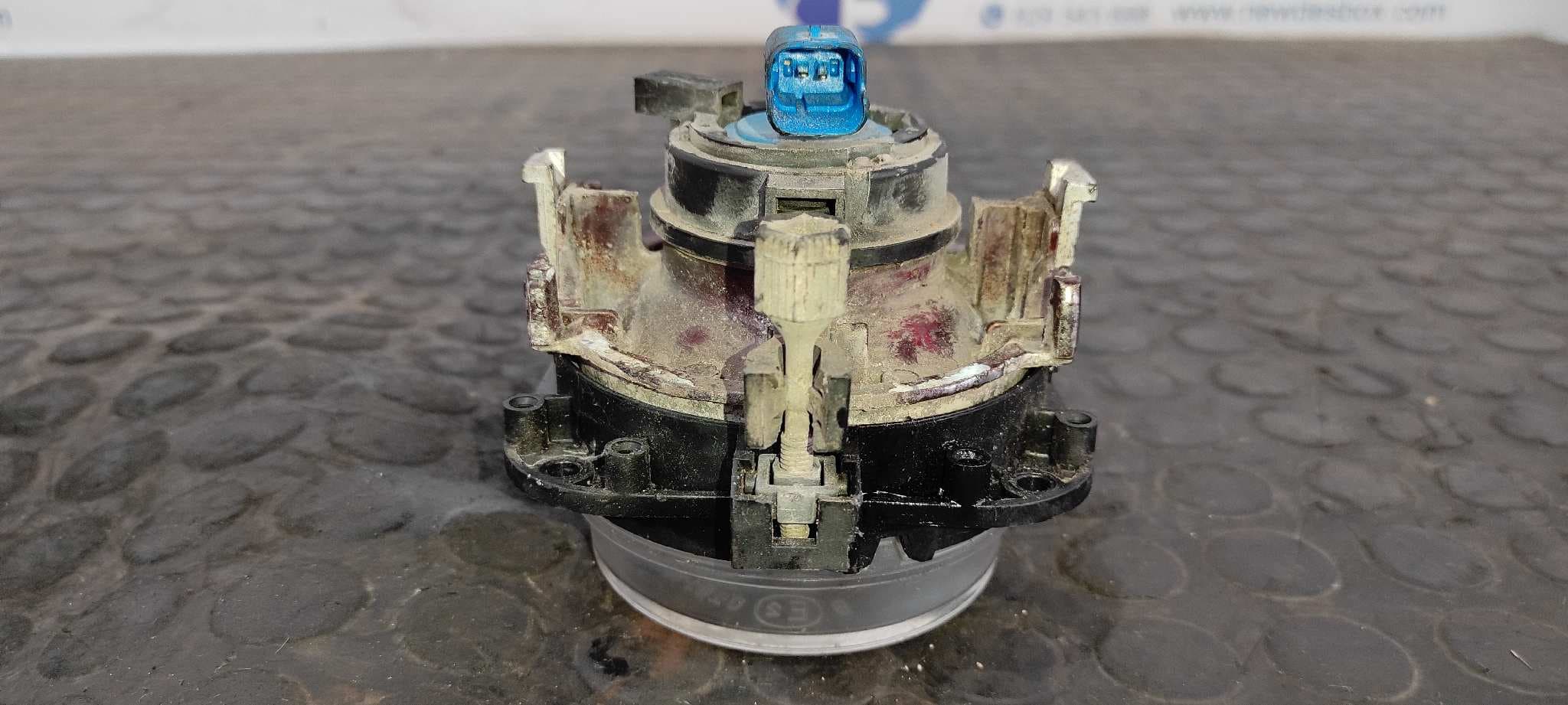 Recambio de FARO ANTINIEBLA DERECHO para CITROEN XSARA PICASSO 1.6 16V Exclusive NFV referencia OEM IAM 9638225680   - BLANCO 4