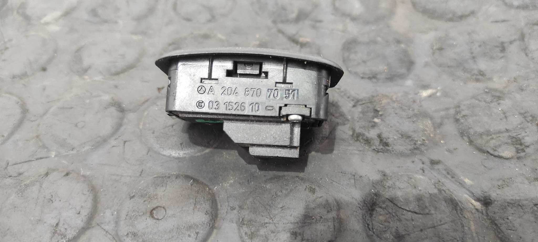 Recambio de INTERRUPTOR para MERCEDES-BENZ CLASE C (W204) BERLINA 2.2 CDI CAT OM646811 referencia OEM IAM A2048707051   - BLANCO 4