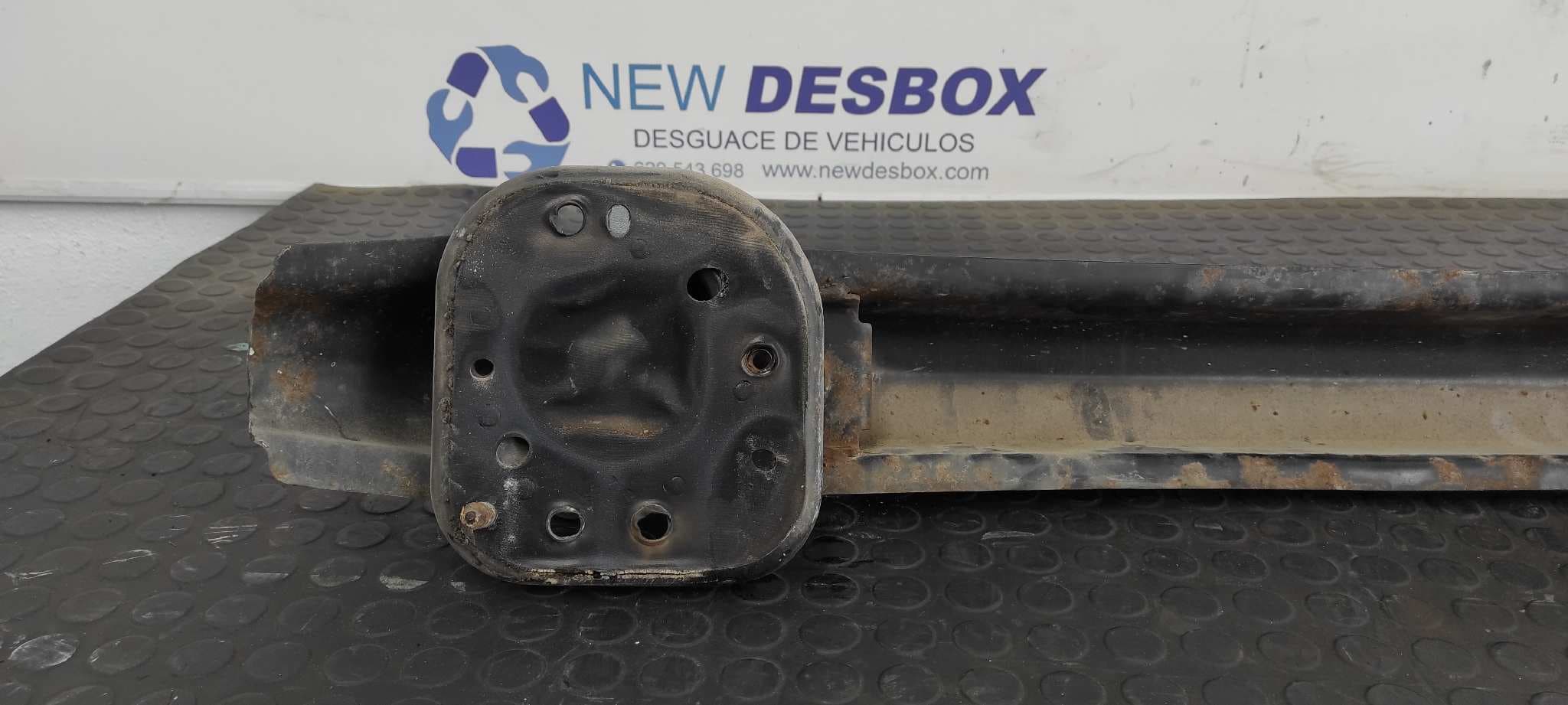 Recambio de REFUERZO PARAGOLPES TRASERO para PEUGEOT 307 (S1) RHYDW10TD referencia OEM IAM 636989280D   - BLANCO 3