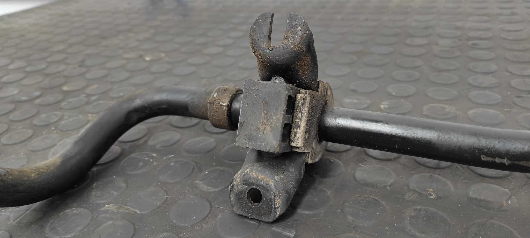 Recambio de BARRA ESTABILIZADORA DELANTERA para NISSAN QASHQAI (J10) M9R referencia OEM IAM    - NEGRO 5