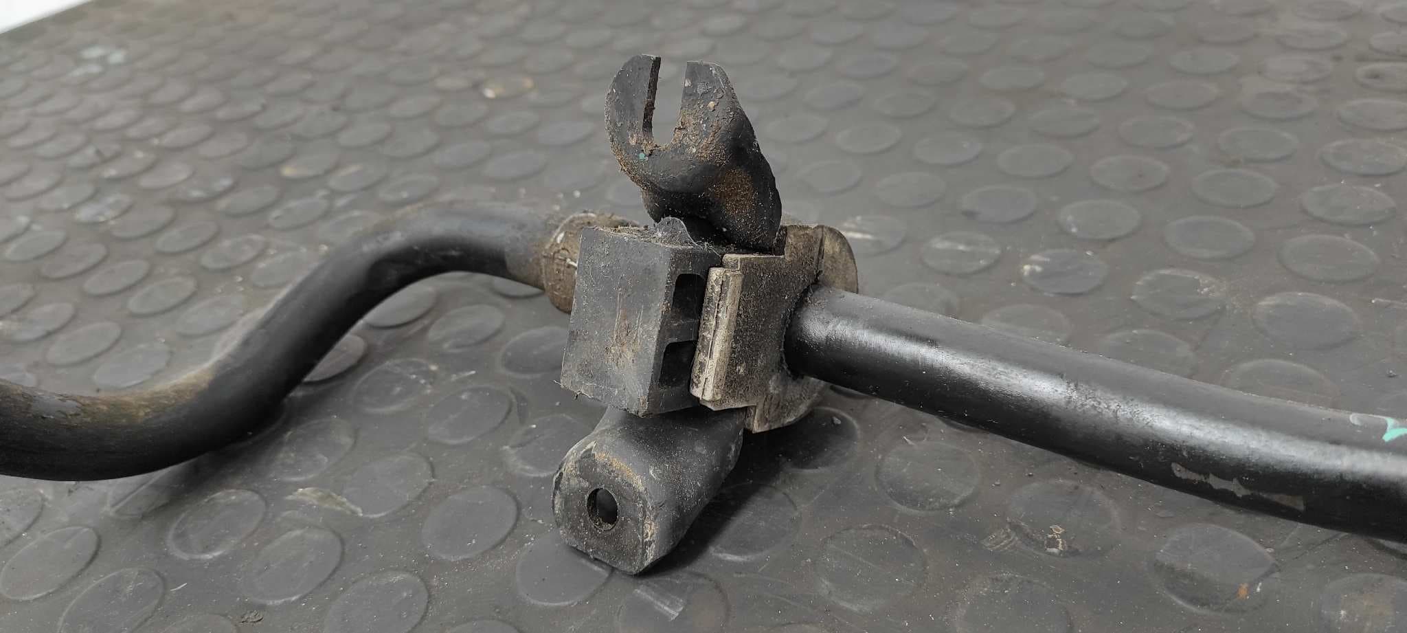 Recambio de BARRA ESTABILIZADORA DELANTERA para NISSAN QASHQAI (J10) M9R referencia OEM IAM    - NEGRO 2