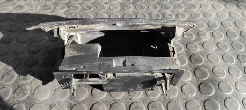 Recambio de CENICERO para MERCEDES-BENZ CLASE E (W211) BERLINA E 270 CDI (211.016) OM647961 referencia OEM IAM    - AZUL 2