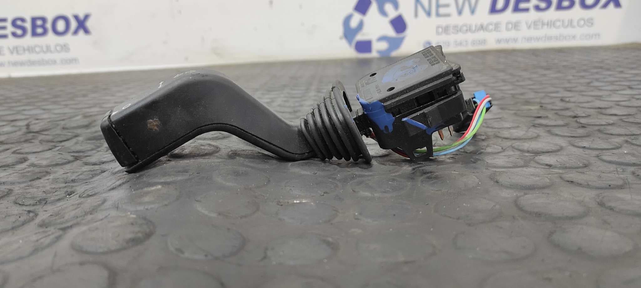 Recambio de MANDO INTERMITENTES para OPEL ASTRA F referencia OEM IAM 90560990 3