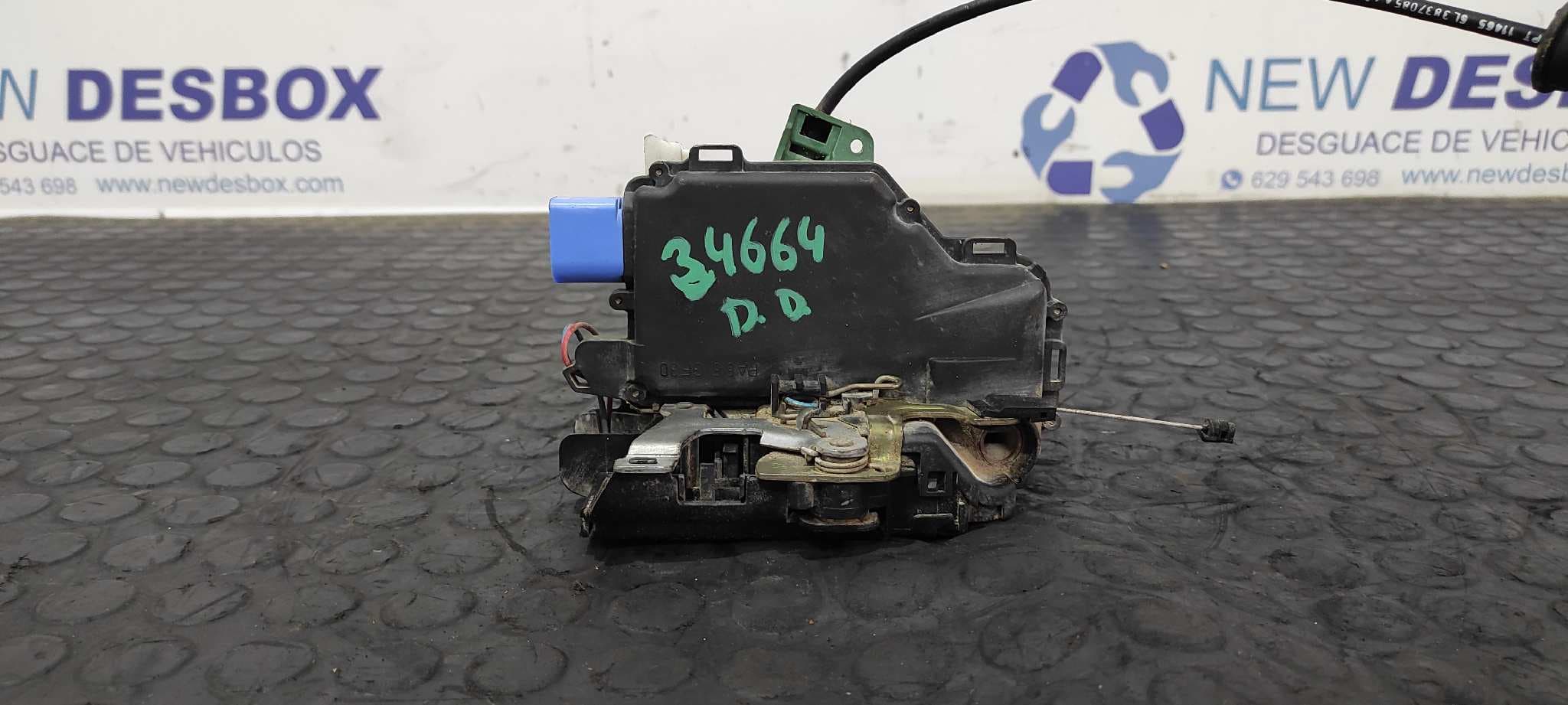 Recambio de CERRADURA PUERTA DELANTERA IZQUIERDA para SEAT IBIZA (6L1) Cool BBY referencia OEM IAM C3B1837015AM   - BLANCO
