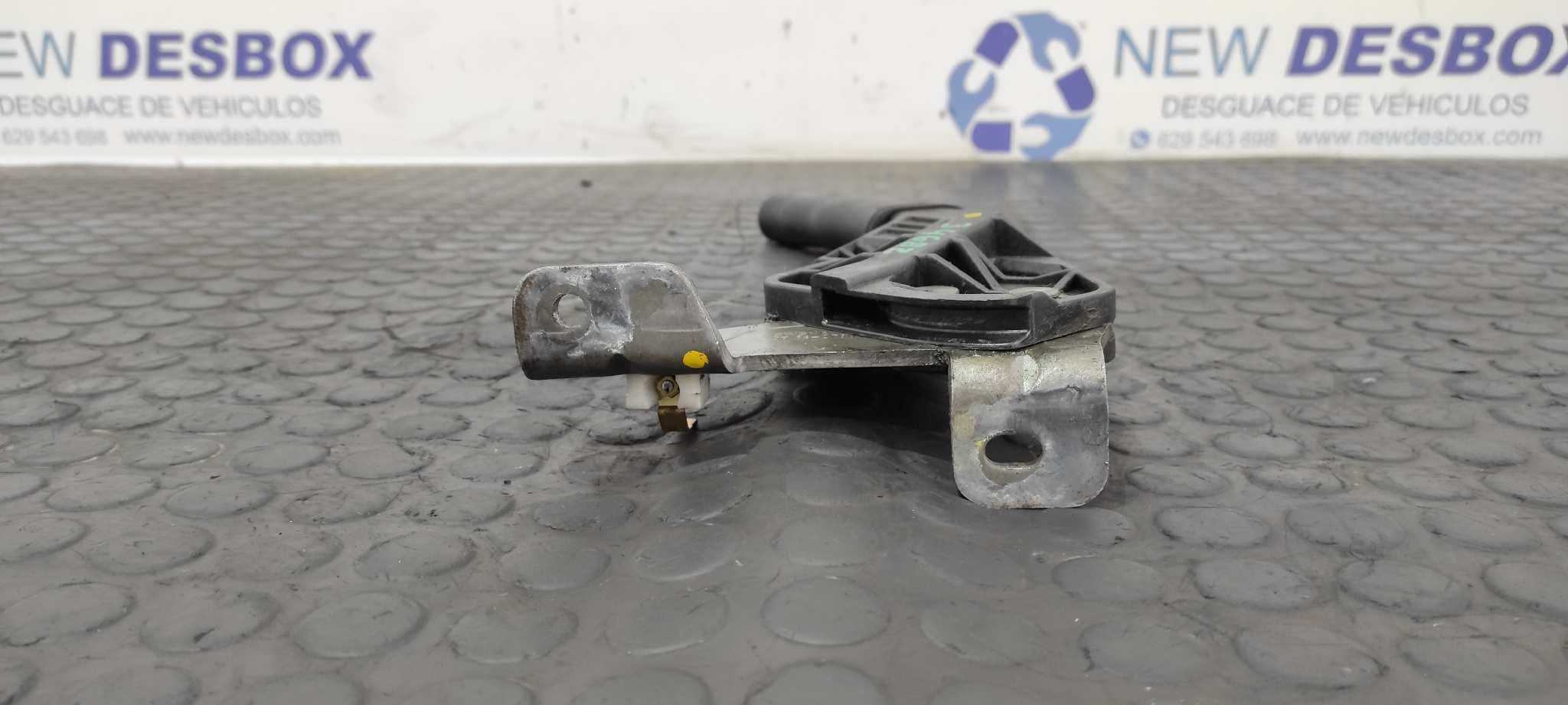 Recambio de PALANCA FRENO para FORD TRANSIT CONNECT (TC7) Furg. HCPA referencia OEM IAM    - BLANCO 5