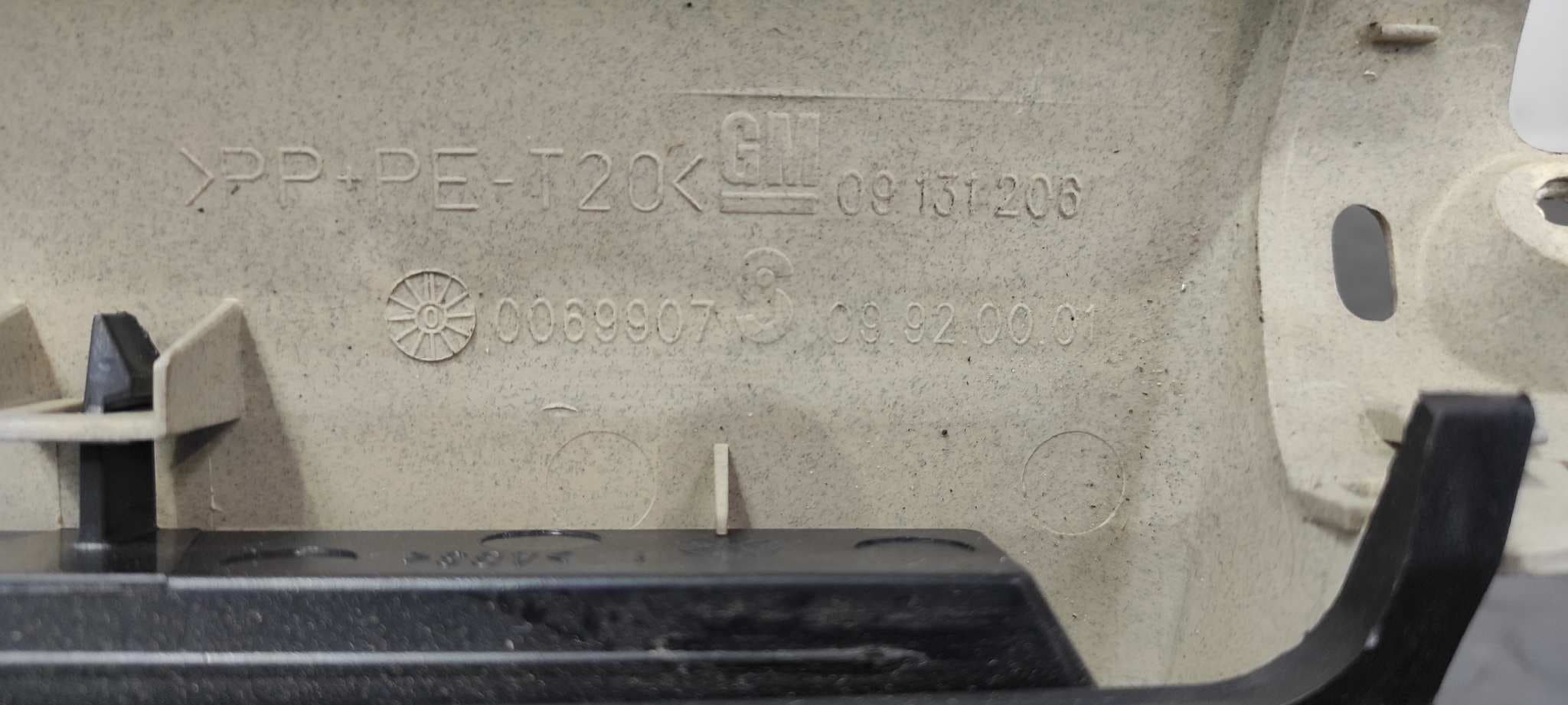Recambio de LUZ CENTRAL DE FRENO para OPEL ASTRA G BERLINA Club Y17DT referencia OEM IAM 09131206   - BLANCO 2