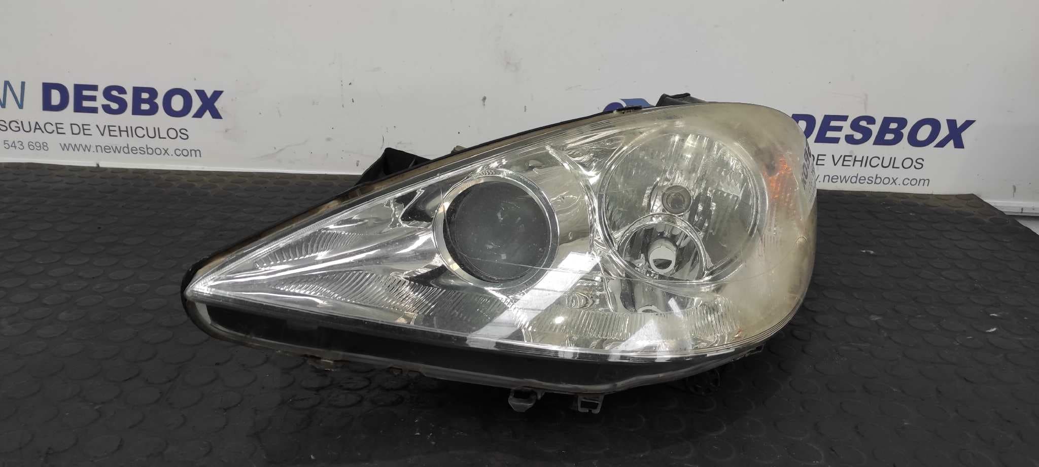 Recambio de FARO IZQUIERDO para PEUGEOT 807 2.2 HDi FAP CAT (4HW) 4HXDW12TED4FAP referencia OEM IAM    - GRIS