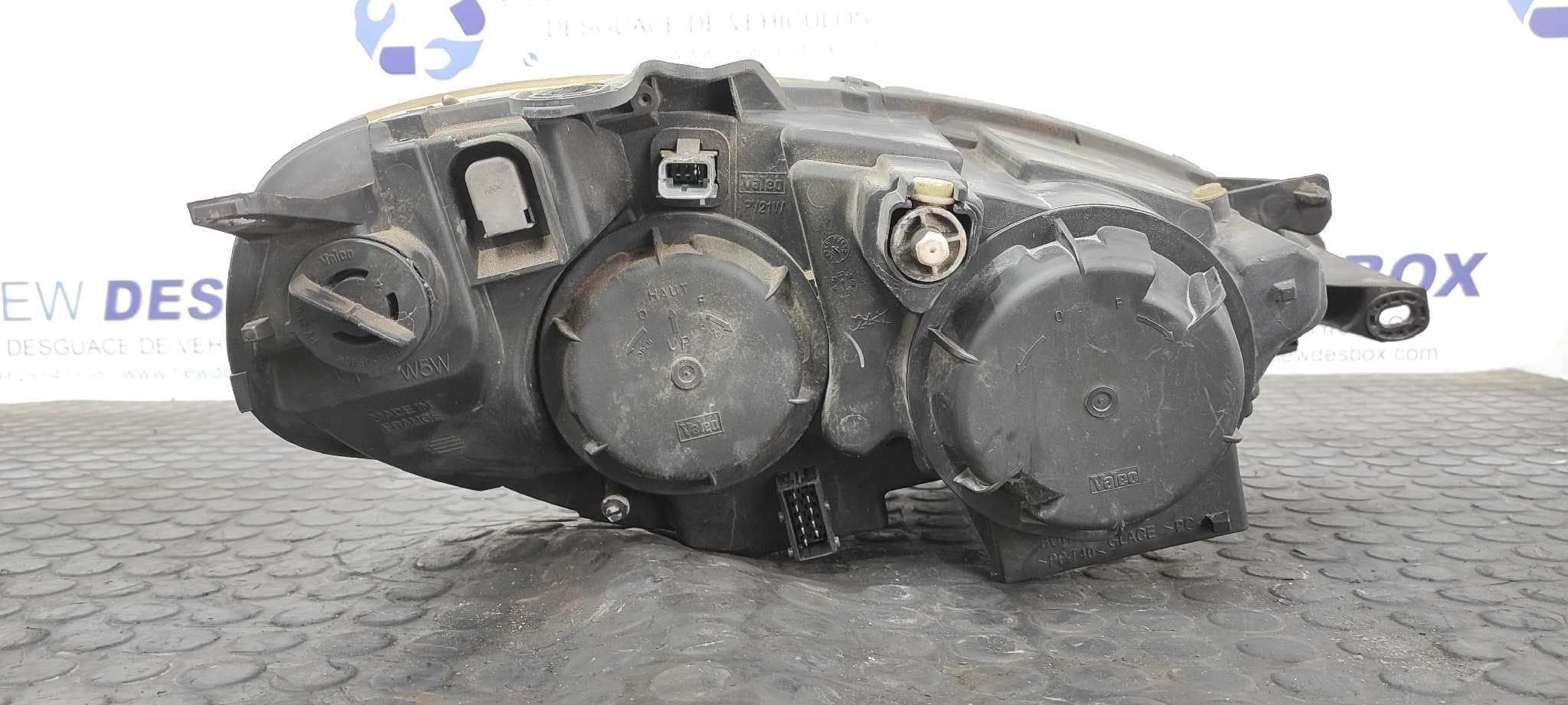 Recambio de FARO IZQUIERDO para PEUGEOT 807 2.2 HDi FAP CAT (4HW) 4HXDW12TED4FAP referencia OEM IAM    - GRIS 6