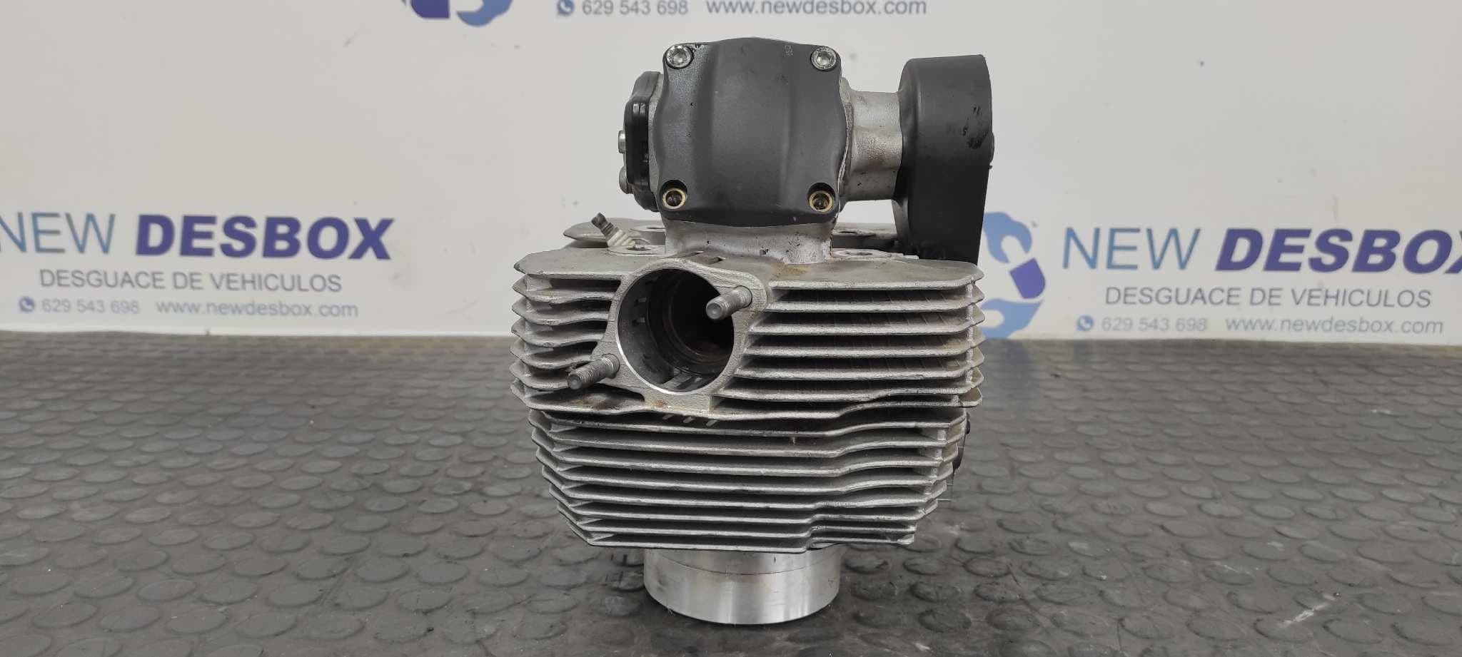 Recambio de CULATA para DUCATI MONSTER 796 796A2B referencia OEM IAM 30132521A   - AZUL CLARO 10