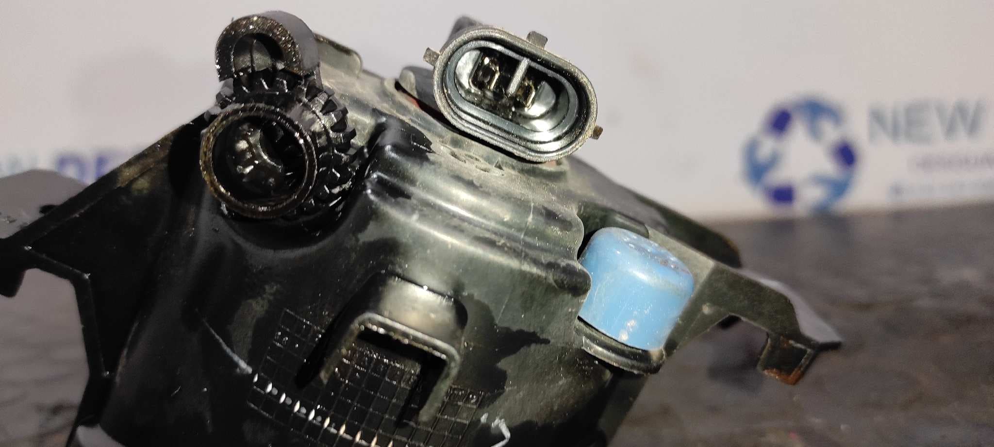 Recambio de FARO ANTINIEBLA DERECHO para RENAULT GRAND MODUS Authentique K9KT7 referencia OEM IAM 8200002470   - NEGRO 2