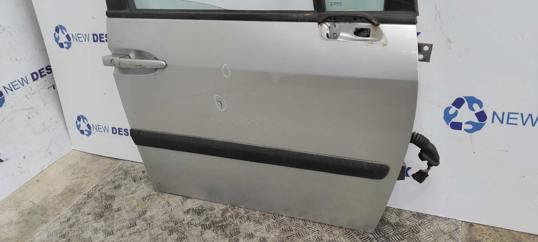 Recambio de PUERTA DELANTERA DERECHA para PEUGEOT 807 2.2 HDi FAP CAT (4HW) 4HXDW12TED4FAP referencia OEM IAM    - GRIS 3
