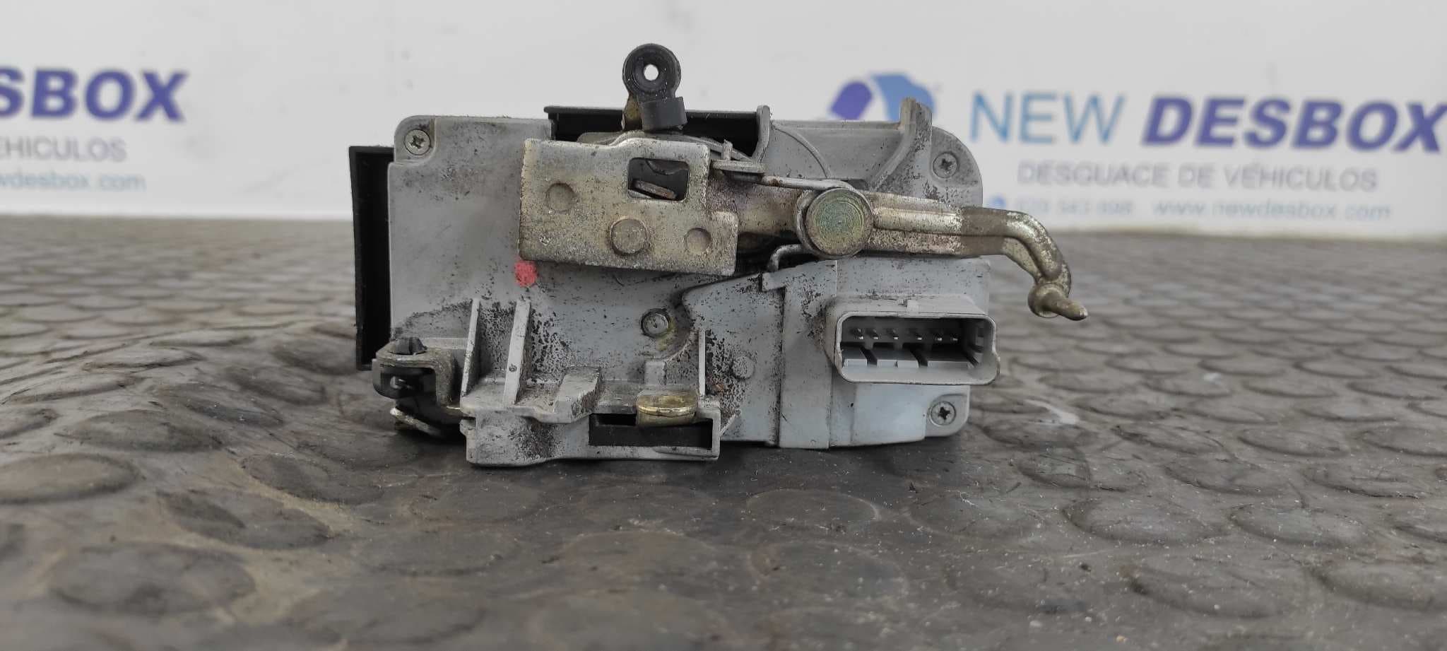 Recambio de CERRADURA PUERTA DELANTERA DERECHA para PEUGEOT 807 2.2 HDi FAP CAT (4HW) 4HXDW12TED4FAP referencia OEM IAM    - GRIS 5