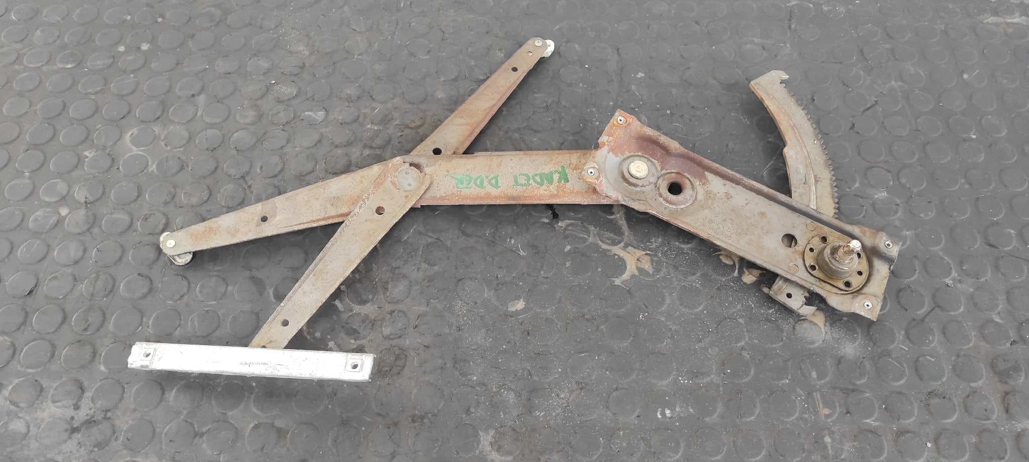 Recambio de ELEVALUNAS DELANTERO DERECHO para OPEL KADETT E referencia OEM IAM 90186598